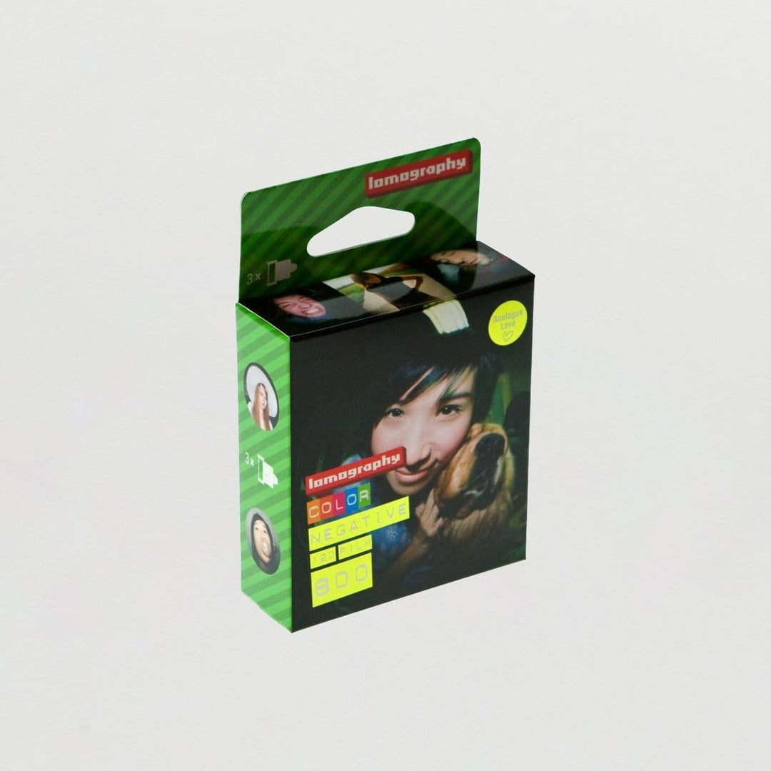 Lomography Color Negative 800 120 Medium Format (Box of 3 Rolls)