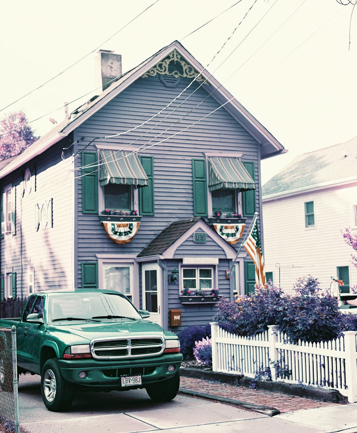 LomoChrome Purple 35mm ISO 100-400