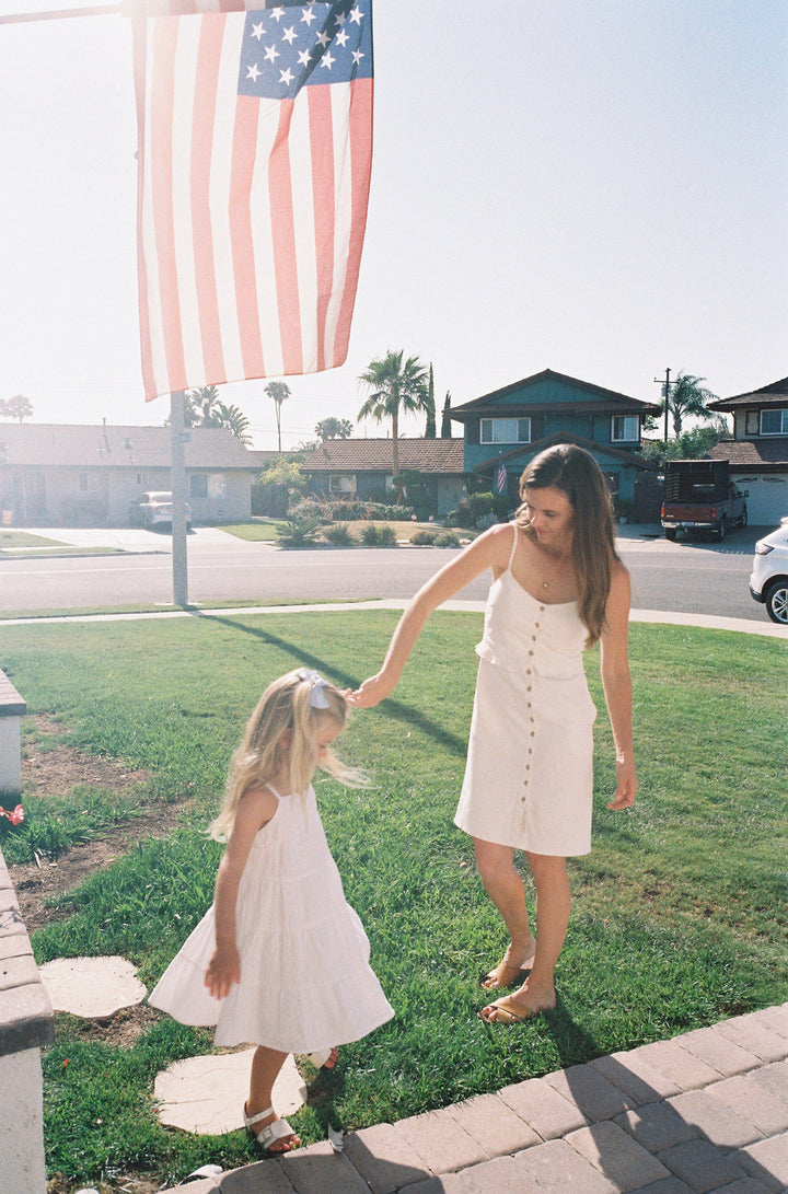 Kodak Gold 200, 35mm, 24 Exposures, Color Film (Single Roll Purchase)