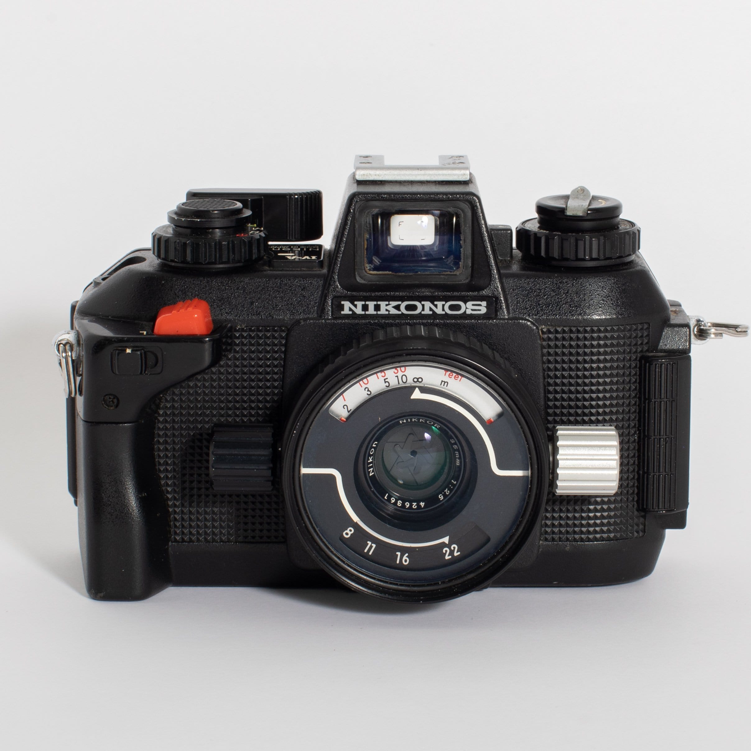 Nikon Nikonos IV-A Underwater Camera with 35mm F2.5 Lens – Film