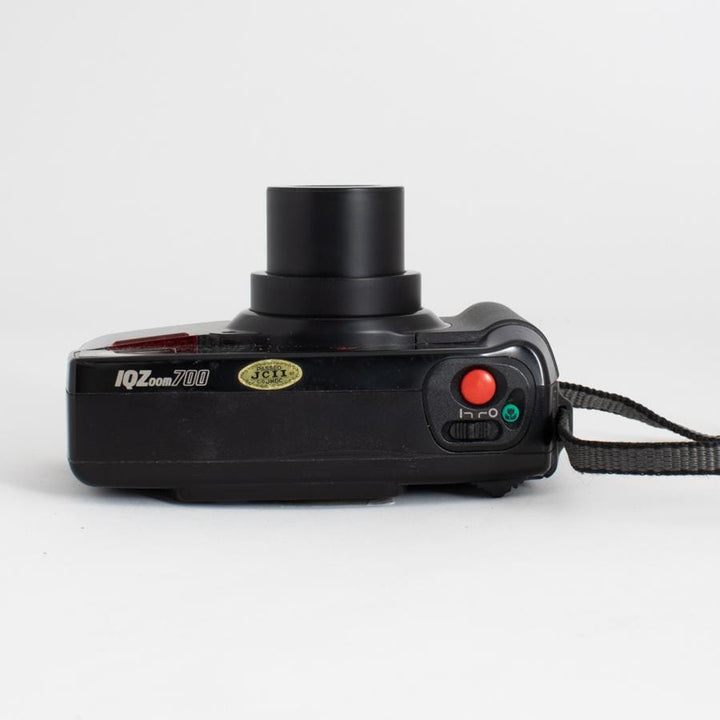 Pentax IQZoom 700 Point and Shoot Camera