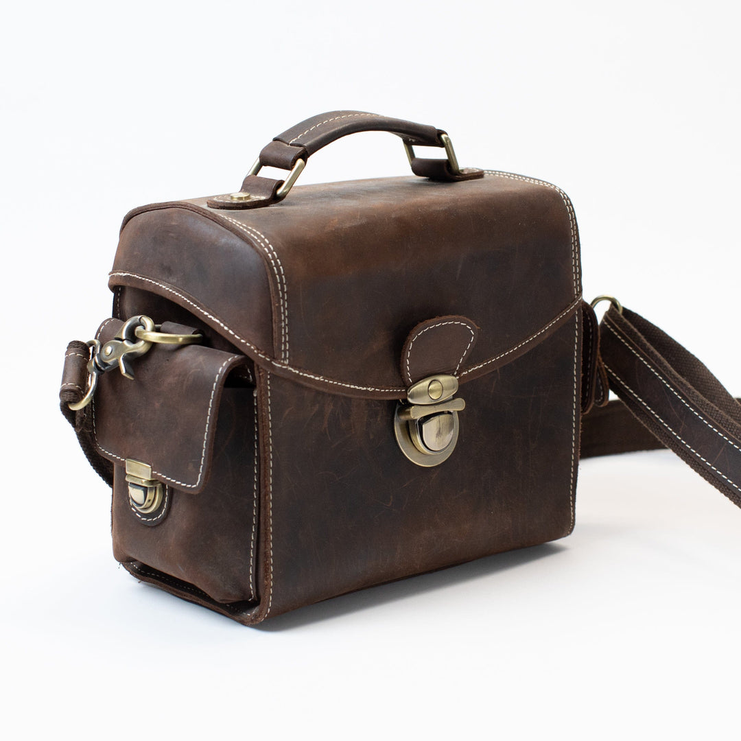 Hølssen Edris Brown Leather Camera Bag - Walnut Brown