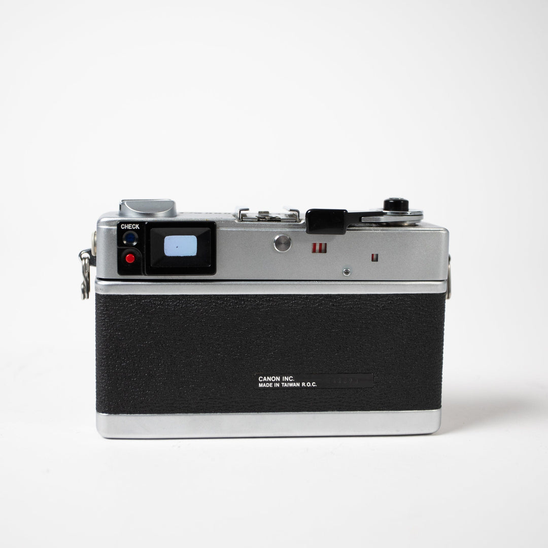 Canon Canonet QL17Giii with 40mm f/1.7, sn E42673