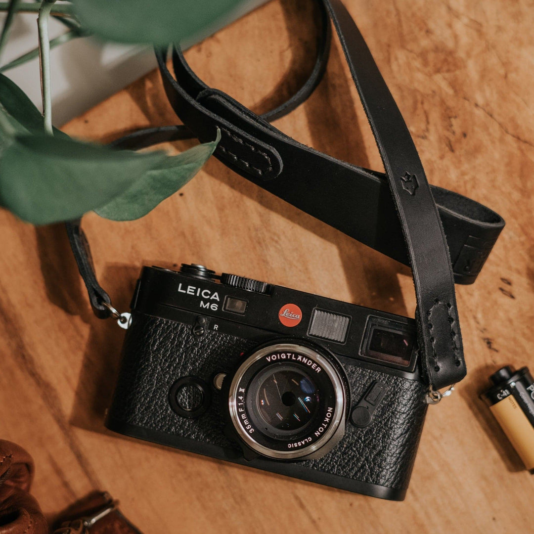 Clever Supply Co Traditional Camera Strap (Split Ring)
