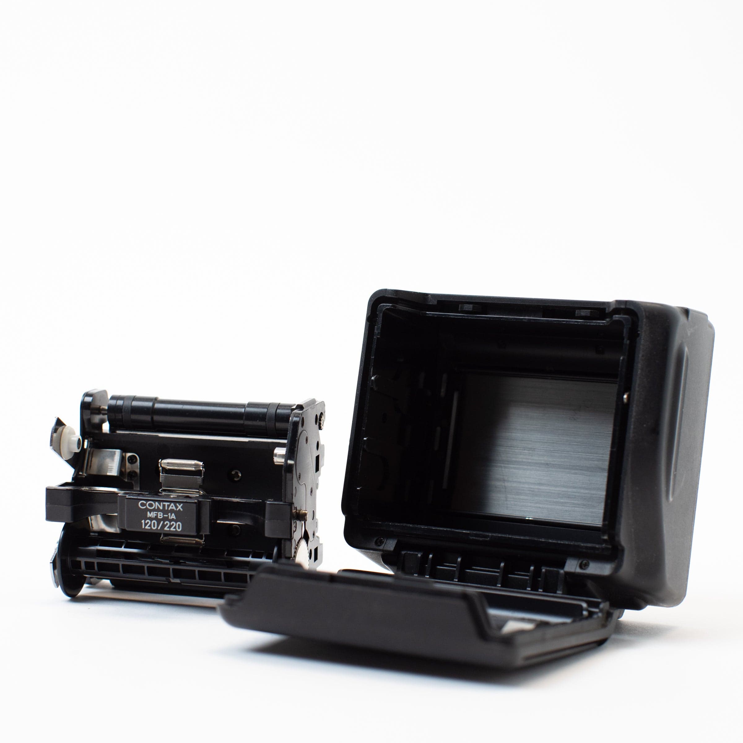 Contax 645 Film Back with Insert – Film Supply Club