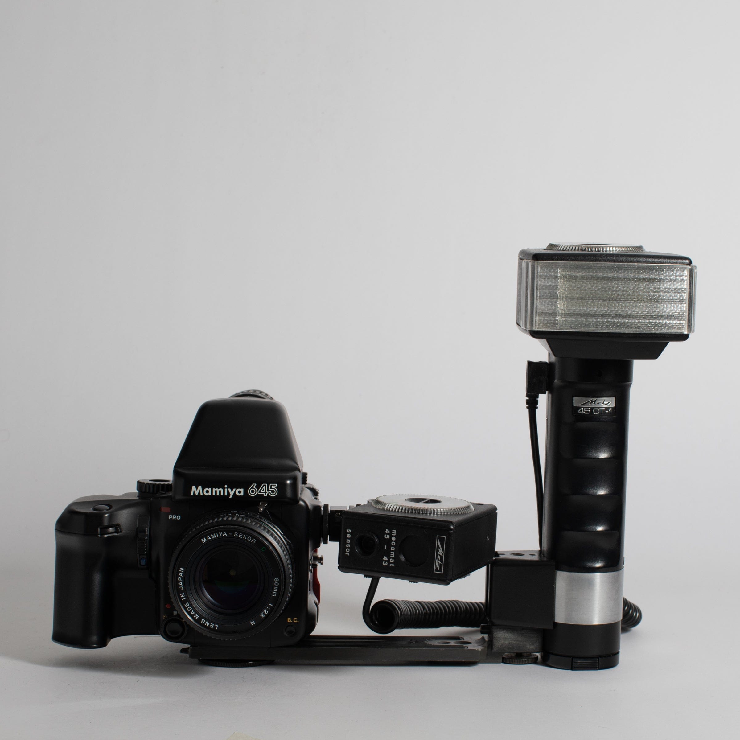 Metz 45 CT-1 Flash Gun and Mounting Bracket – Film Supply Club