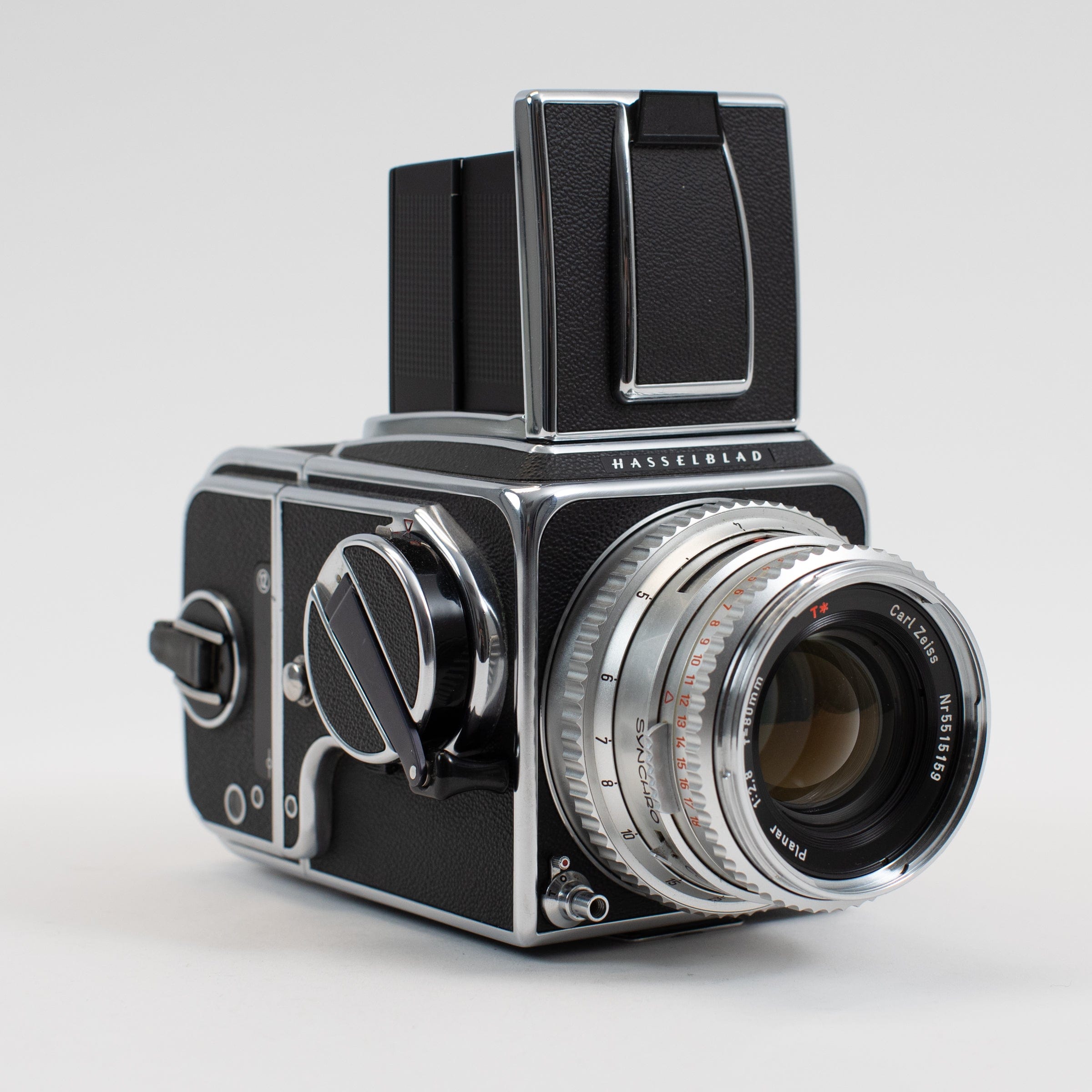 Hasselblad 500 C/M with Zeiss Planar 80mm T* f/2.8 Lens – Film Supply Club