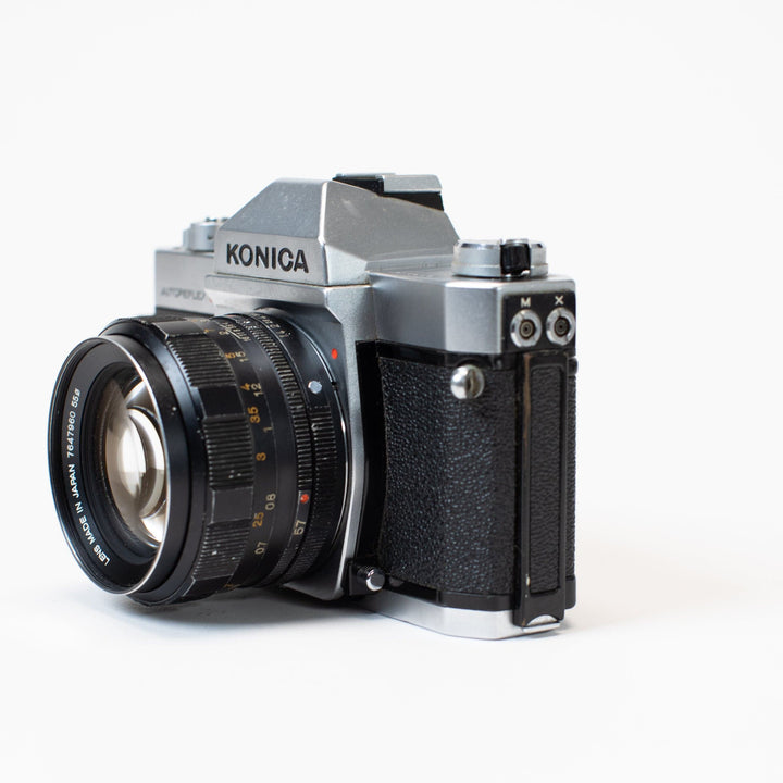 Konica Autoreflex T3 with 57mm f/1.4 Hexanon
