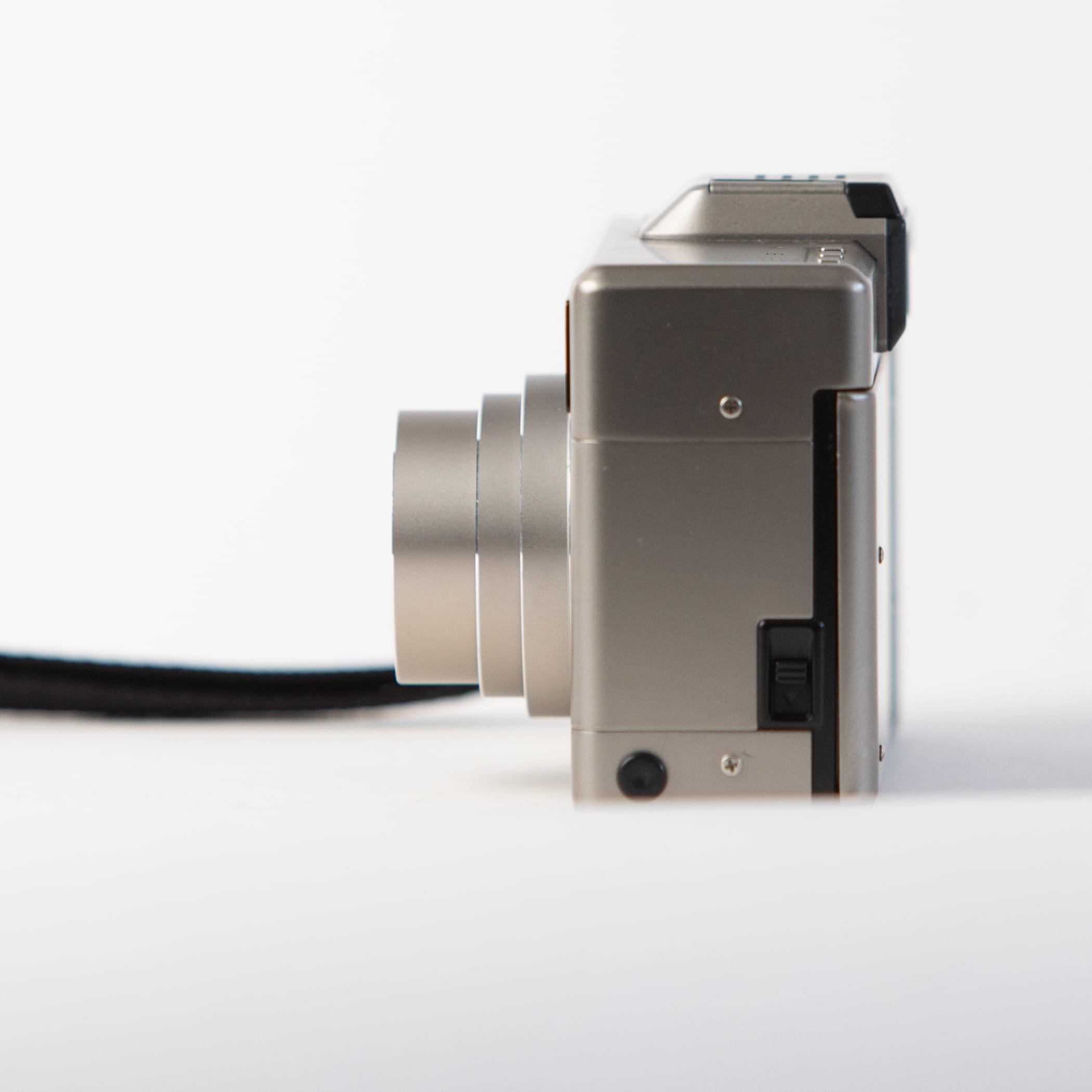 Leica Minilux Zoom, film tested, SN 2442367 – Film Supply Club