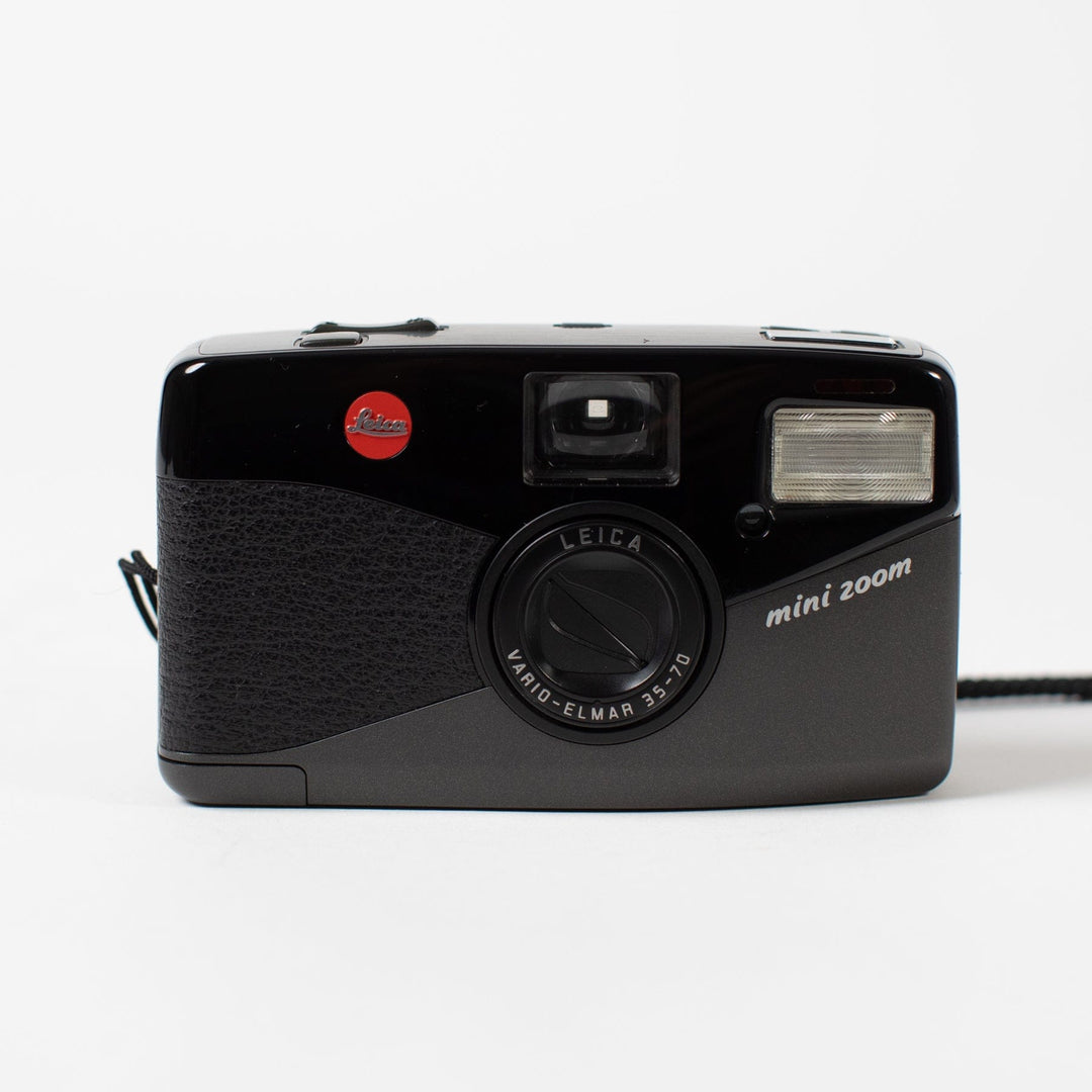 Leica Mini Zoom with original case
