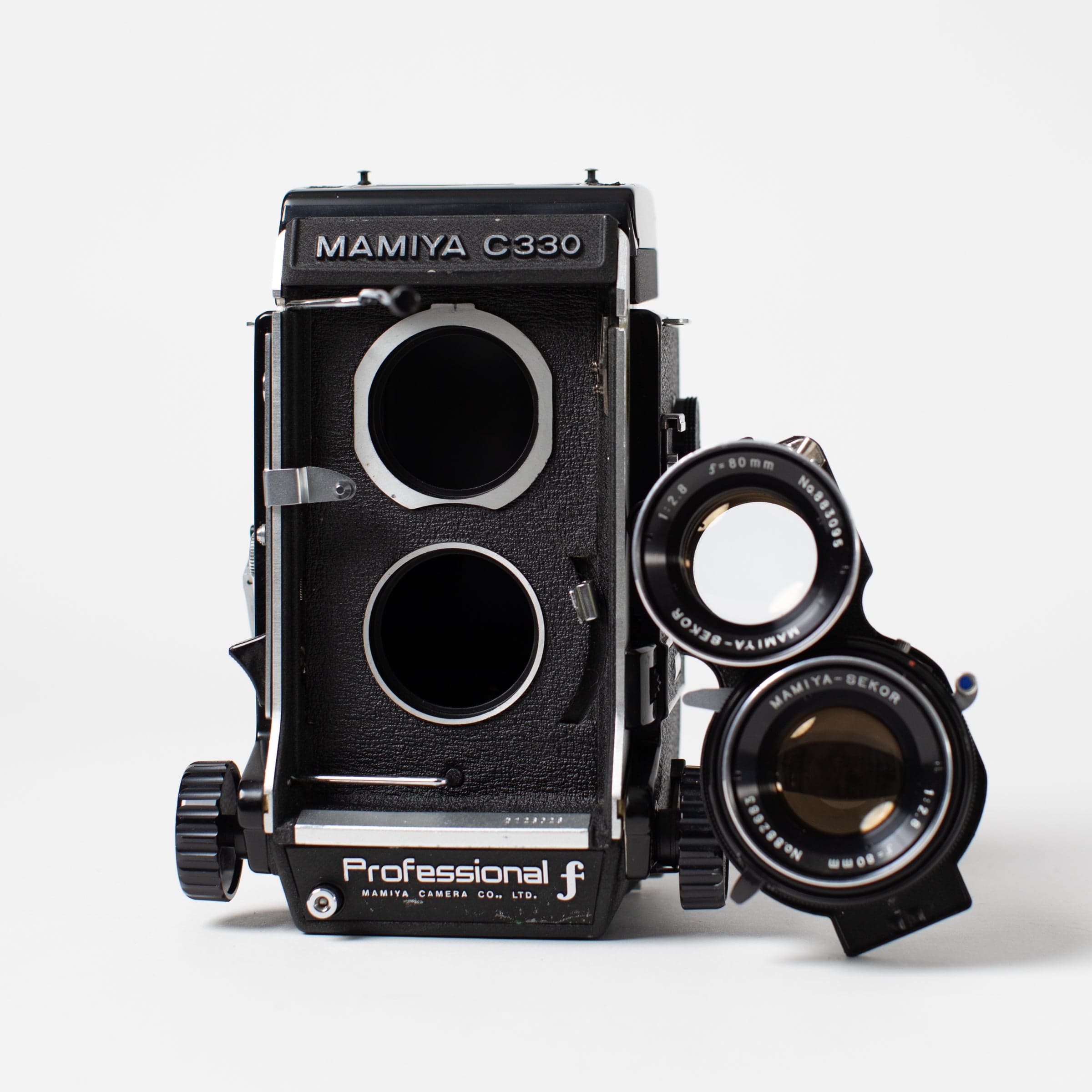 Mamiya C330 Professional with 80mm f2.8 Lens and WLF, fresh CLA