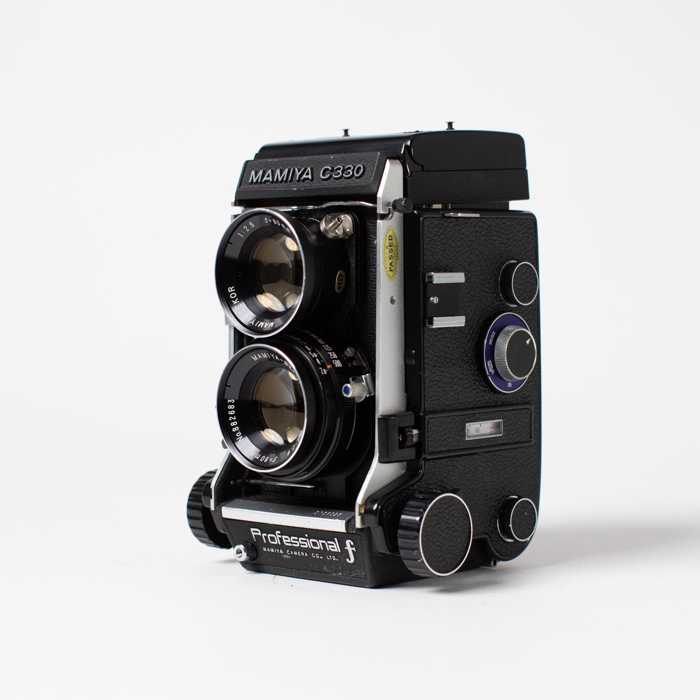 Mamiya C330 Professional with 80mm f2.8 Lens and WLF, fresh CLA