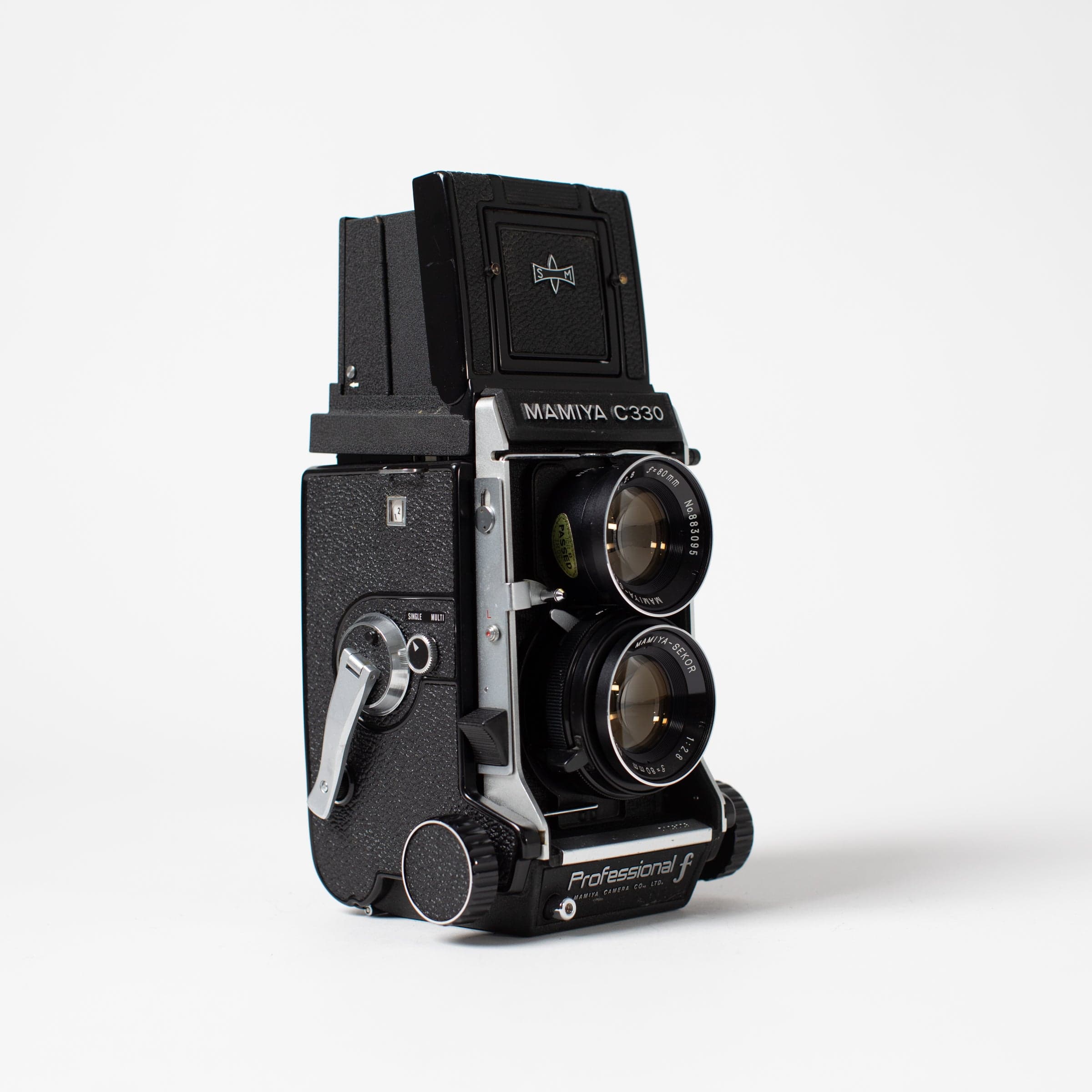 Mamiya C330 Professional with 80mm f2.8 Lens and WLF, fresh CLA