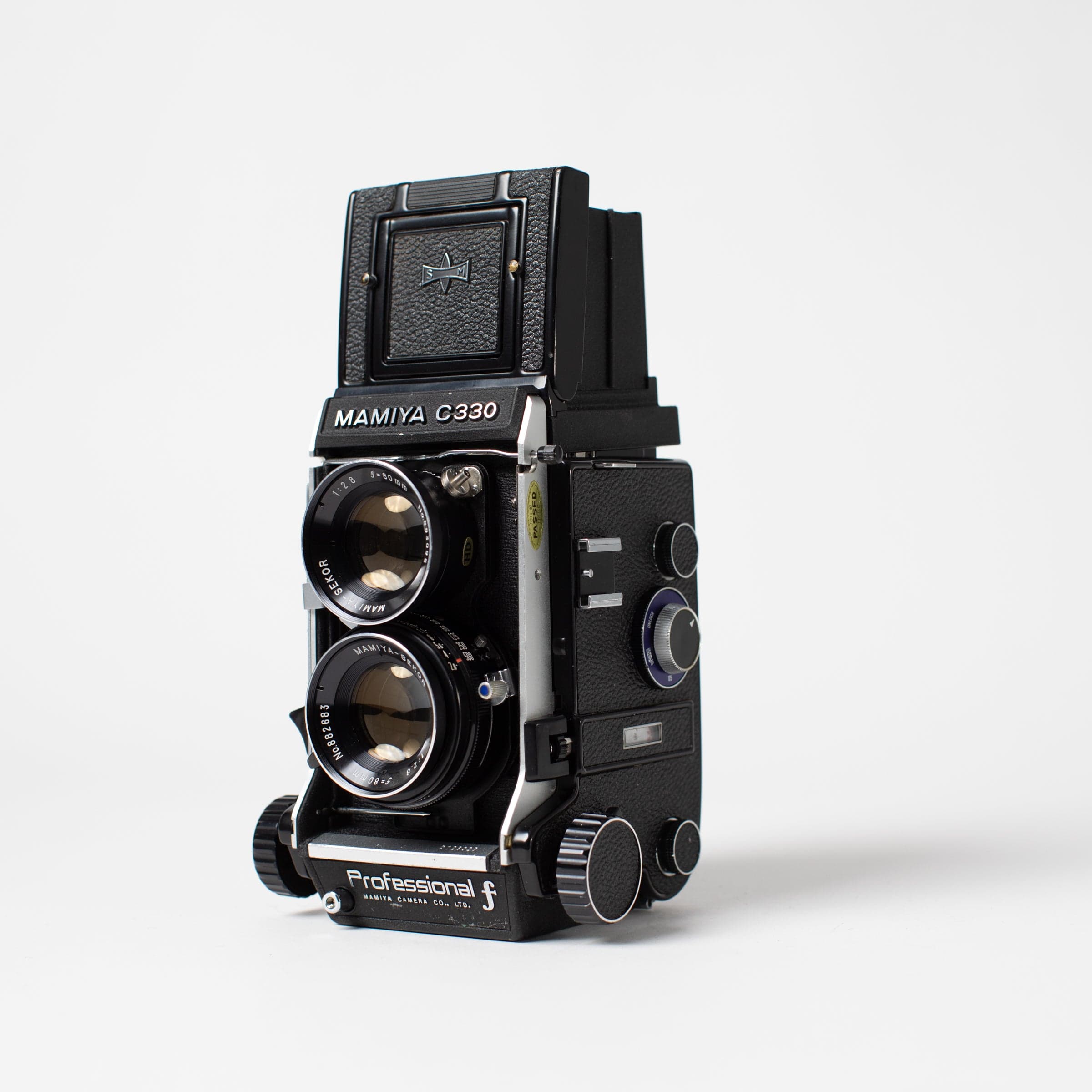 Mamiya C330 Professional with 80mm f2.8 Lens and WLF, fresh CLA