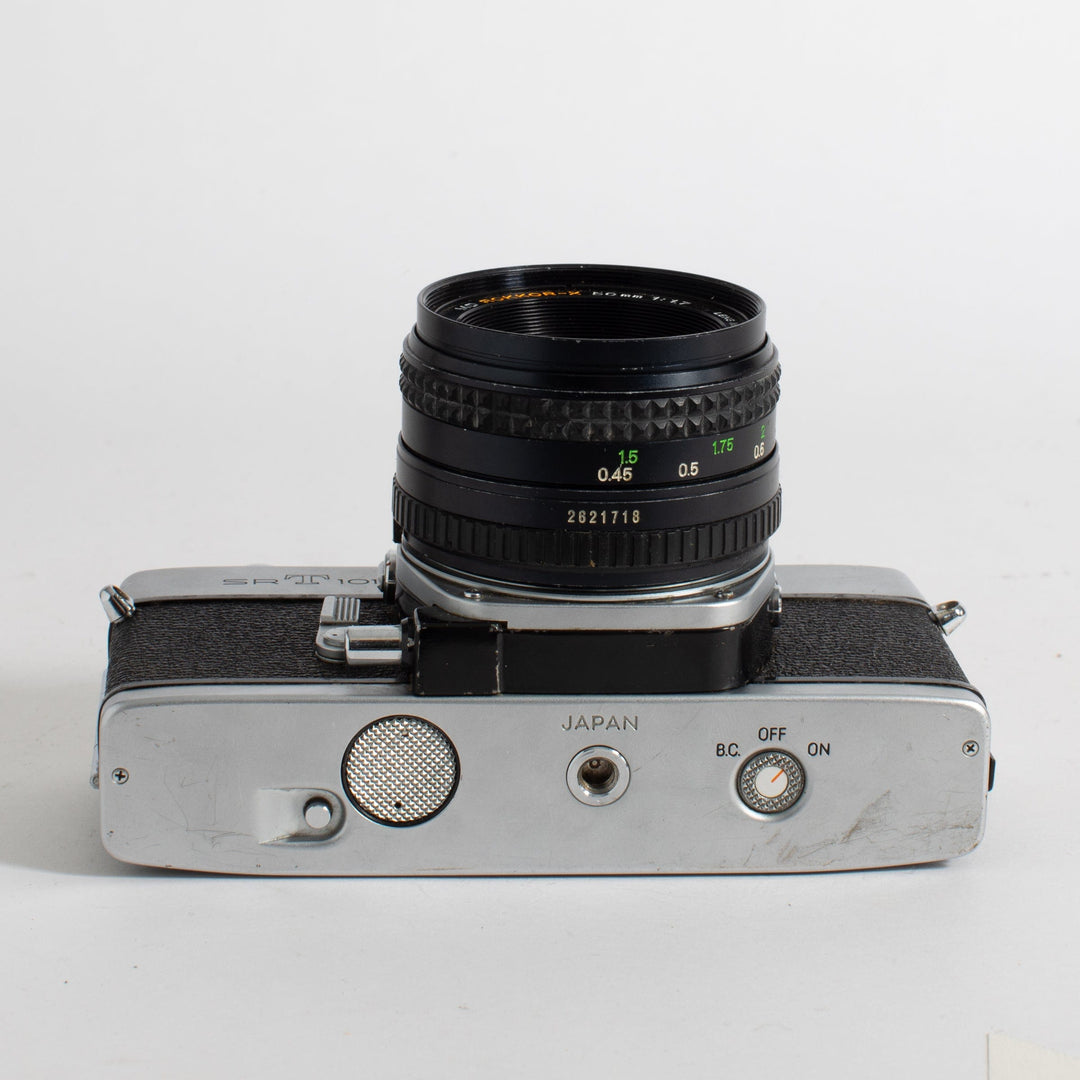 Minolta SRT101 with a Rokkor-X 50mm f/1.7 MD Lens