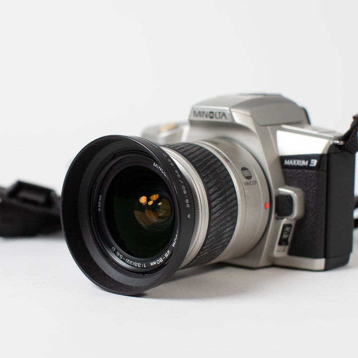 Minolta Maxxum 3 w/ 28-80mm lens