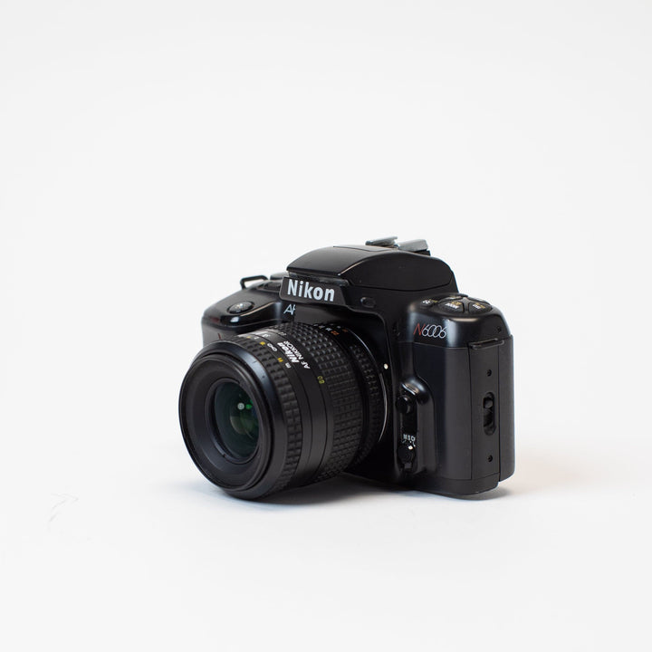 Nikon N6006 with AF Nikor 35-80mm f/4-5.6 D Lens