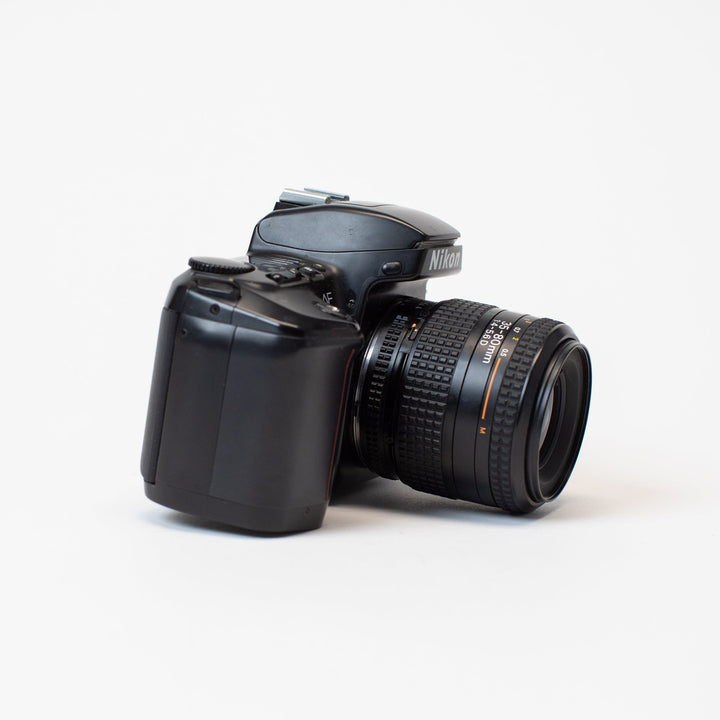 Nikon N6006 with AF Nikor 35-80mm f/4-5.6 D Lens