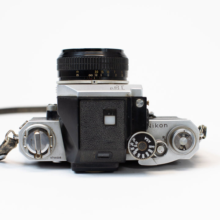 Nikon F Photomic with 50mm f/2 Nikkor Lens