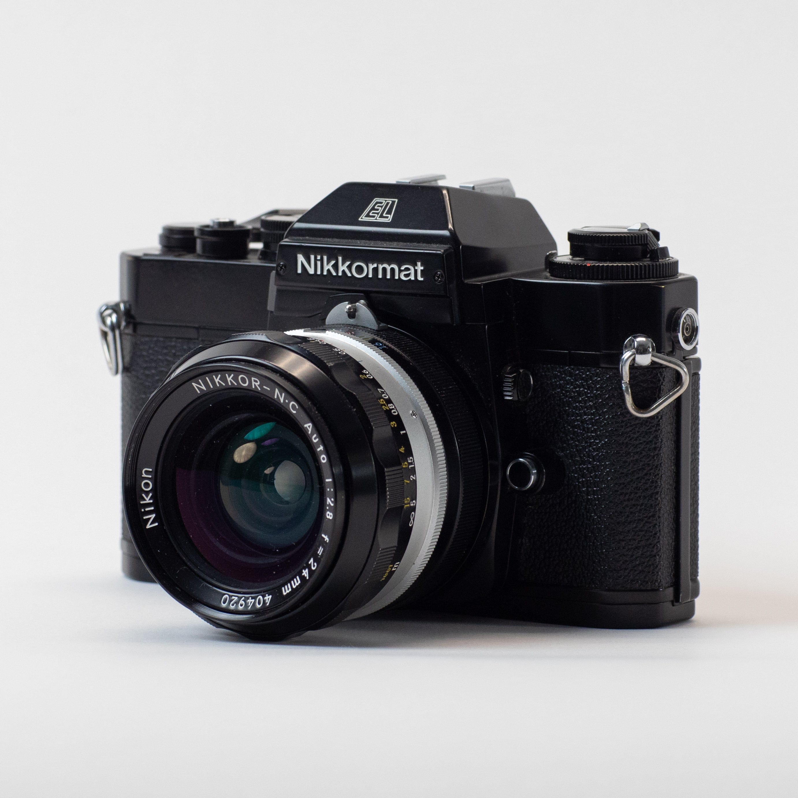 売れ筋・人気アイテム 商品 Nikkormat Nikon EL Film – Lens Nikkor-NC f/2.8 24mm with フィルムカメラ