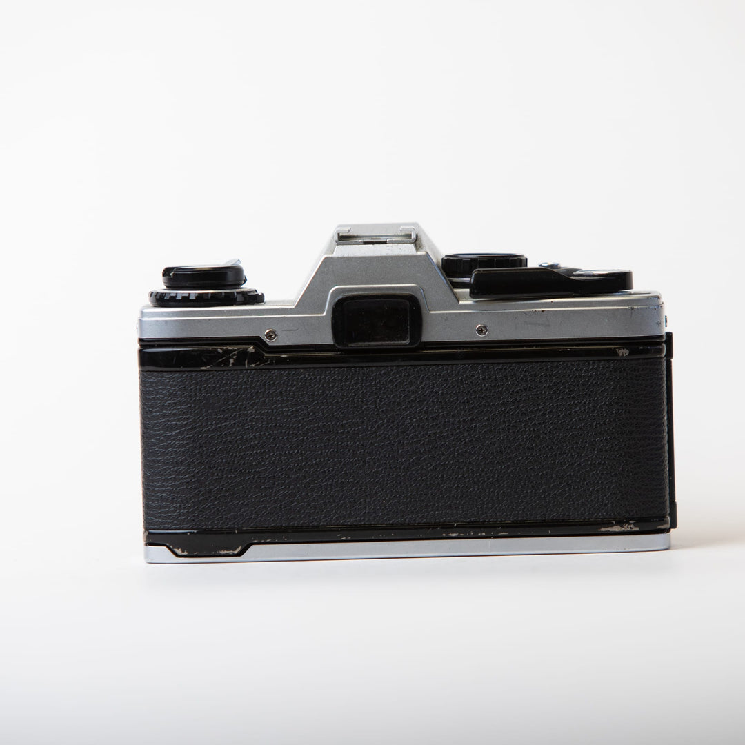 Olympus OM-10 with 28mm f/1.8