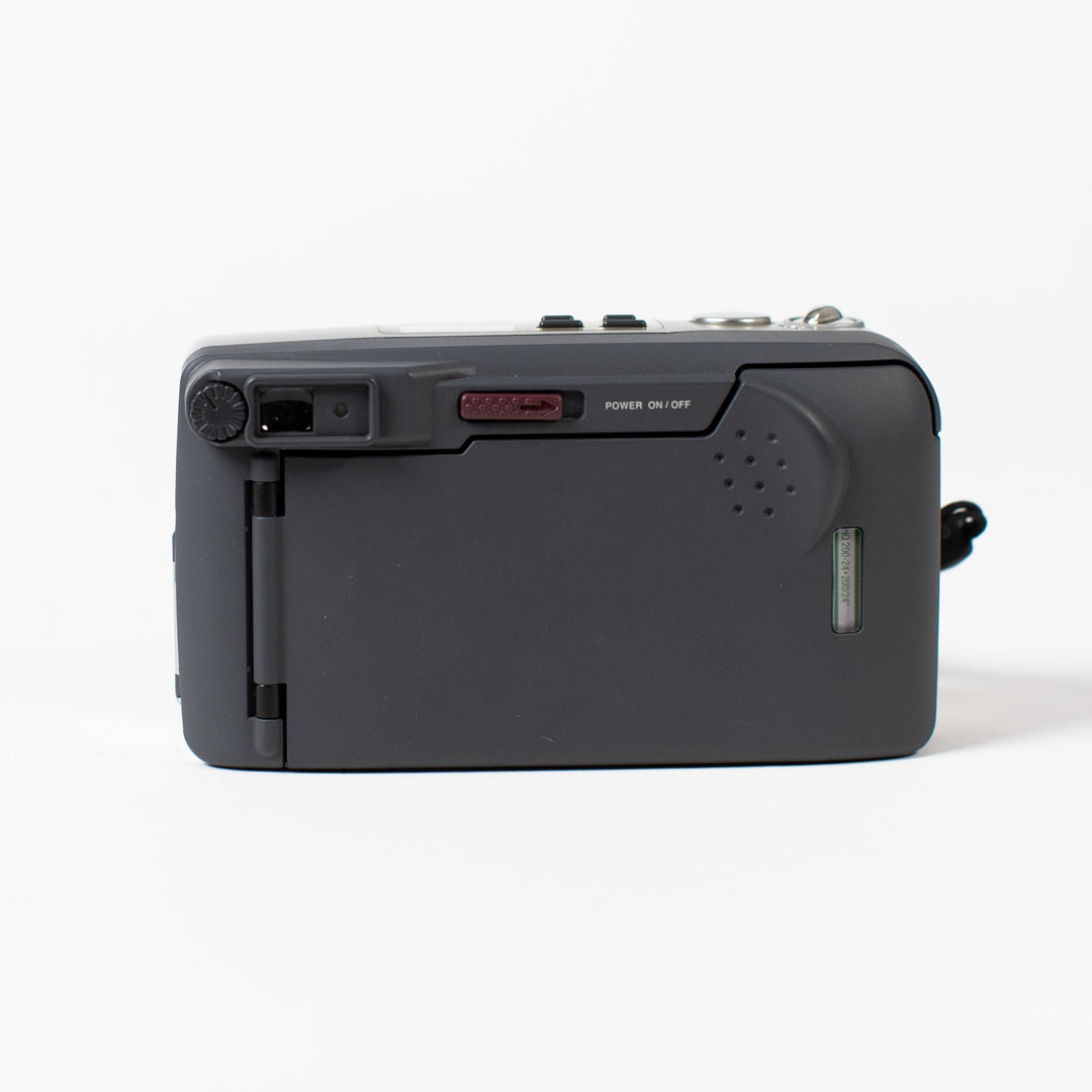 Olympus Superzoom 160 point and shoot