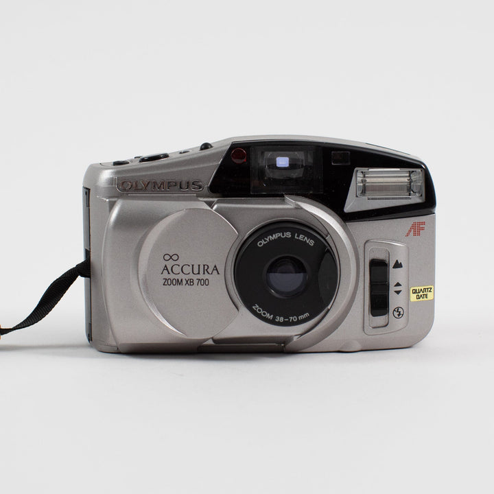 Olympus Accura Zoom XB 700 point and shoot