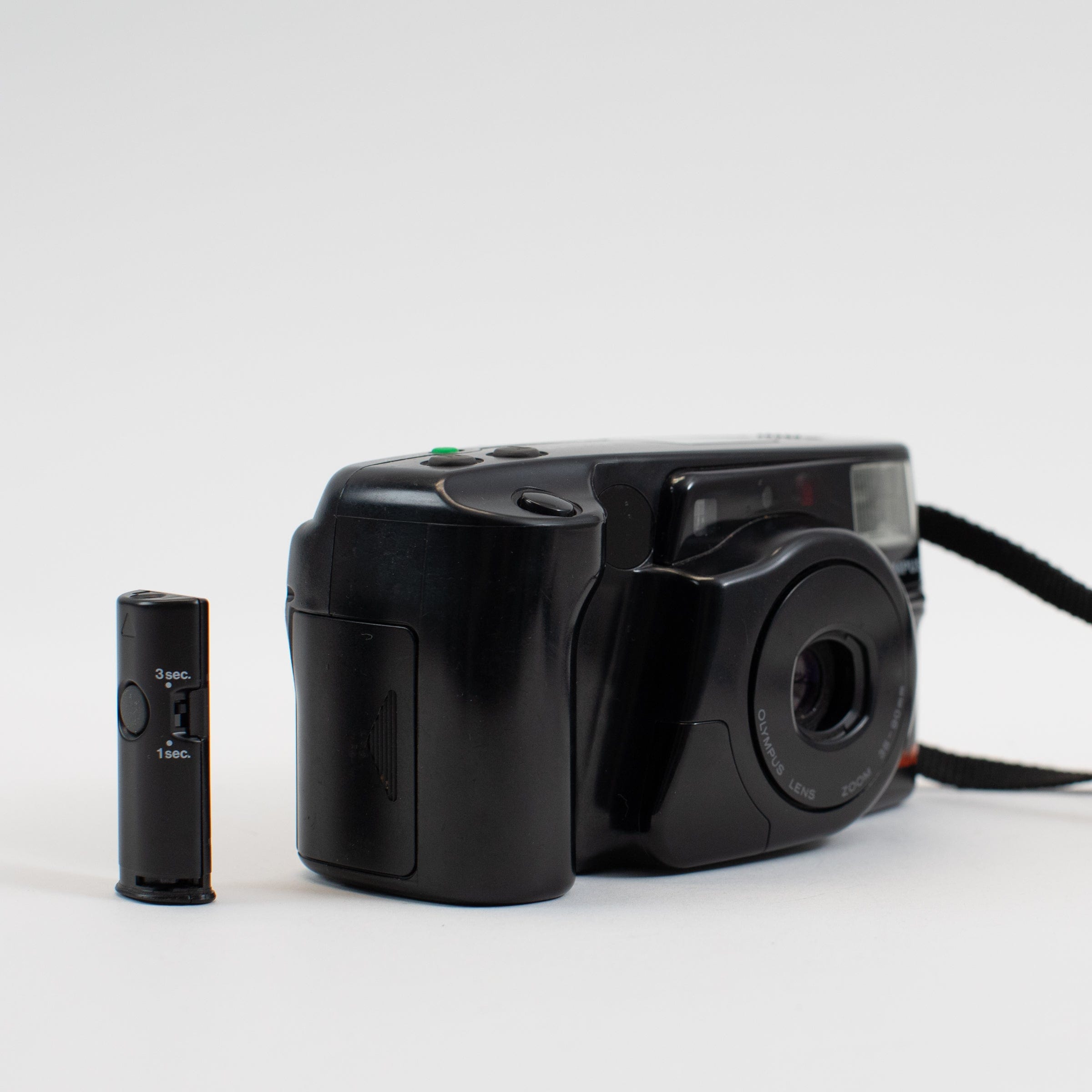 Olympus Infinity Zoom 230 Quartz Date – Film Supply Club Olympus Infinity Zoom 230 Quartz Date – Film Supply Club