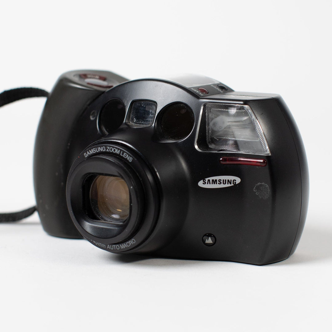 Samsung ECX-1 point-and-shoot