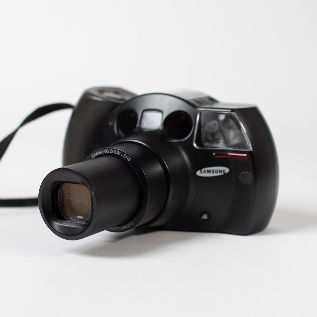 Samsung ECX-1 point-and-shoot