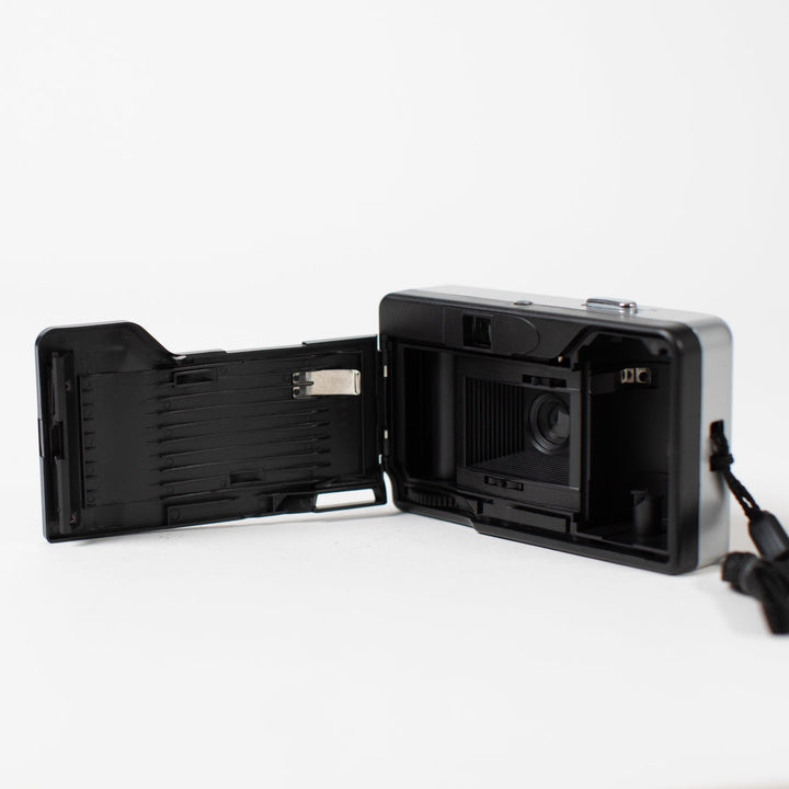 Vivitar Ultra Wide and Slim point and shoot