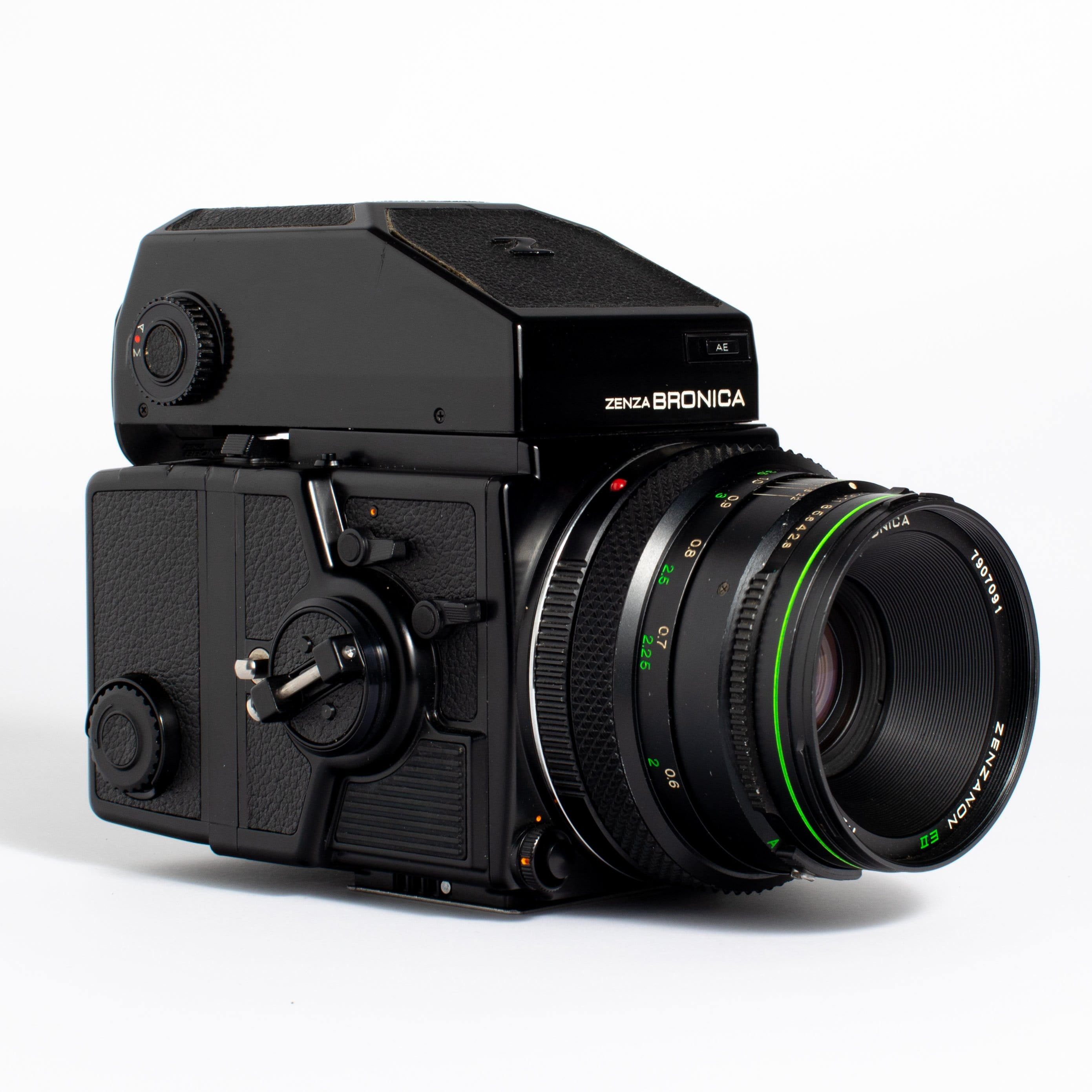 Zenza Bronica ETRSi with 75mm F2.8 Lens – Film Supply Club