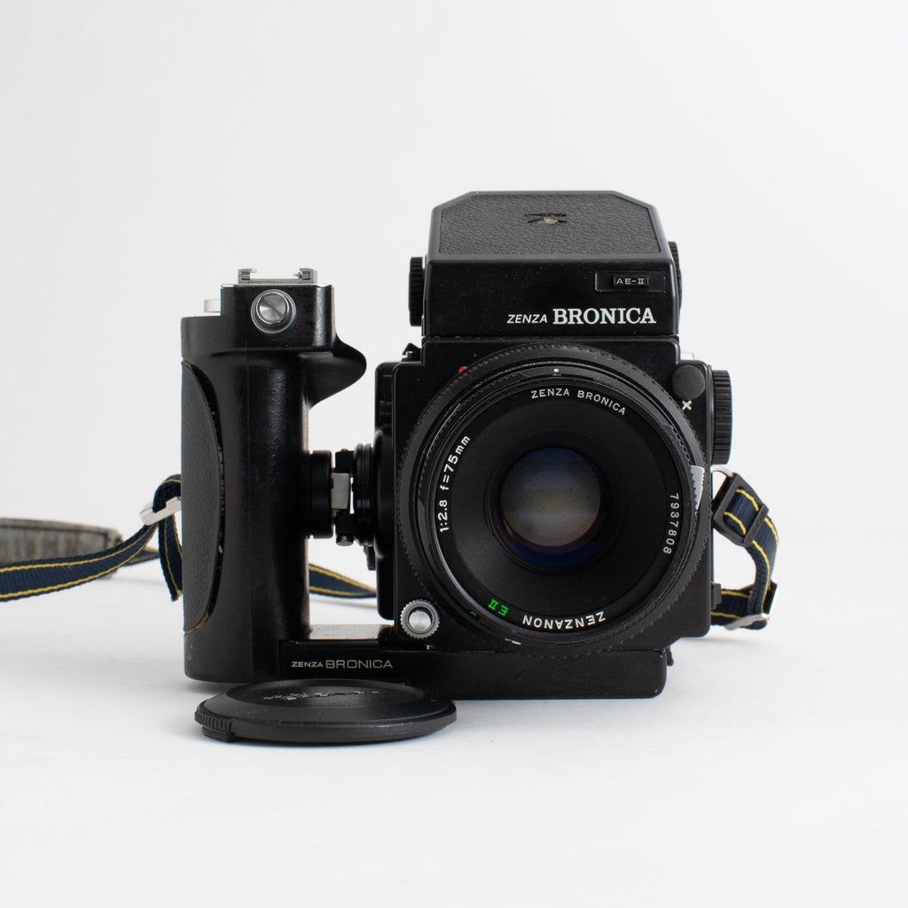 Zenza Bronica ETRS with 75mm F2.8 Lens and Grip – Film Supply