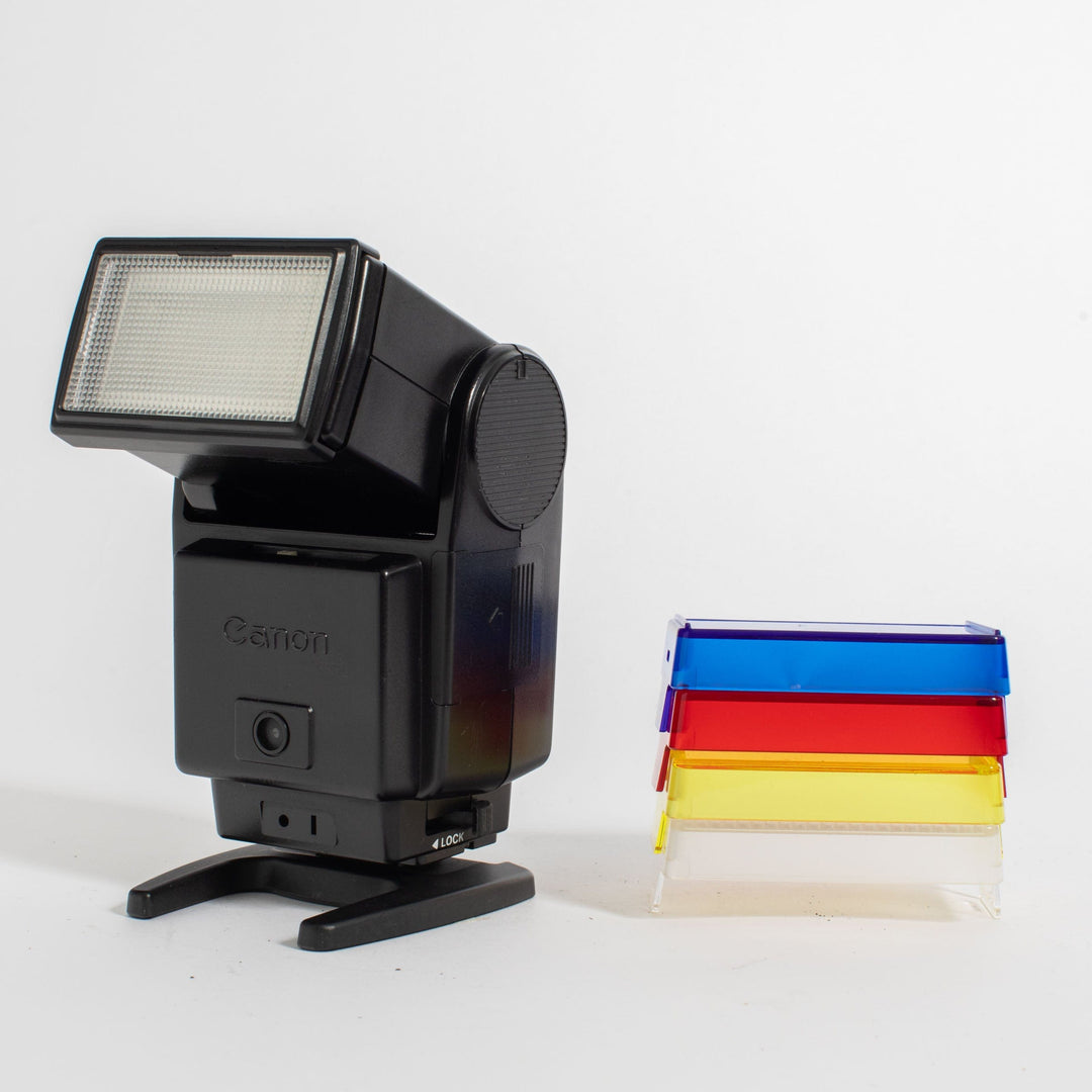 Canon Speedlite 199A Flash with colored shades