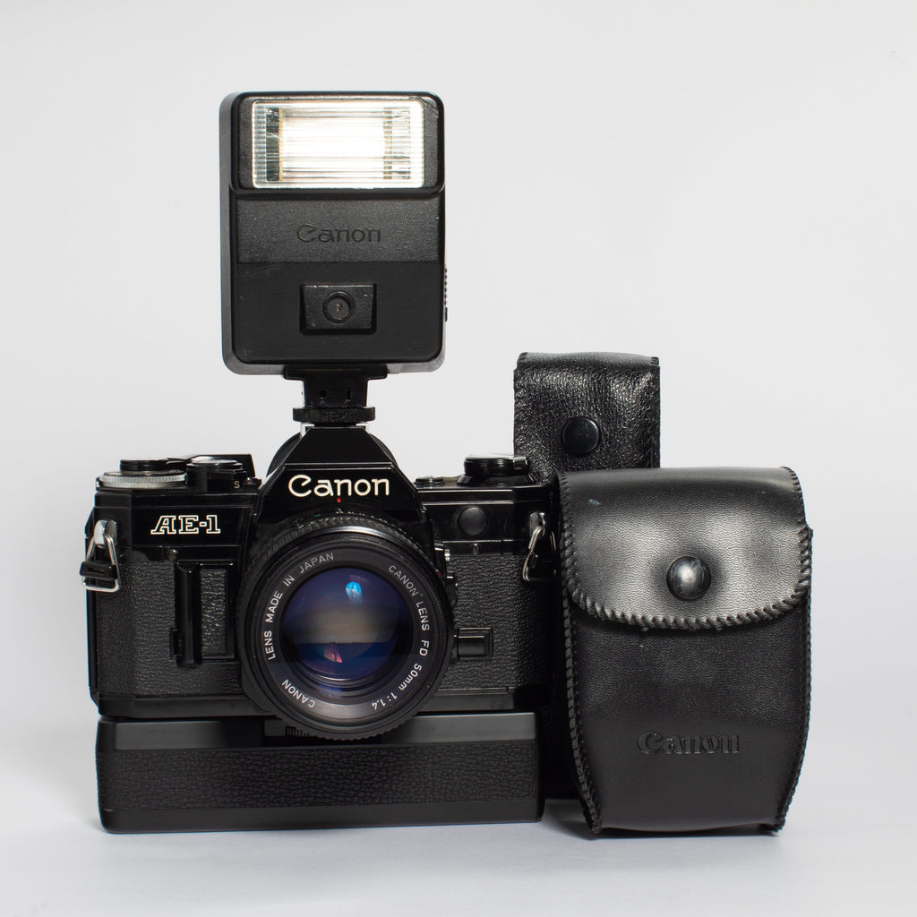 4年保証』 untamed_comキャノン canon AE1 A-1 1.4 フィルムカメラ 