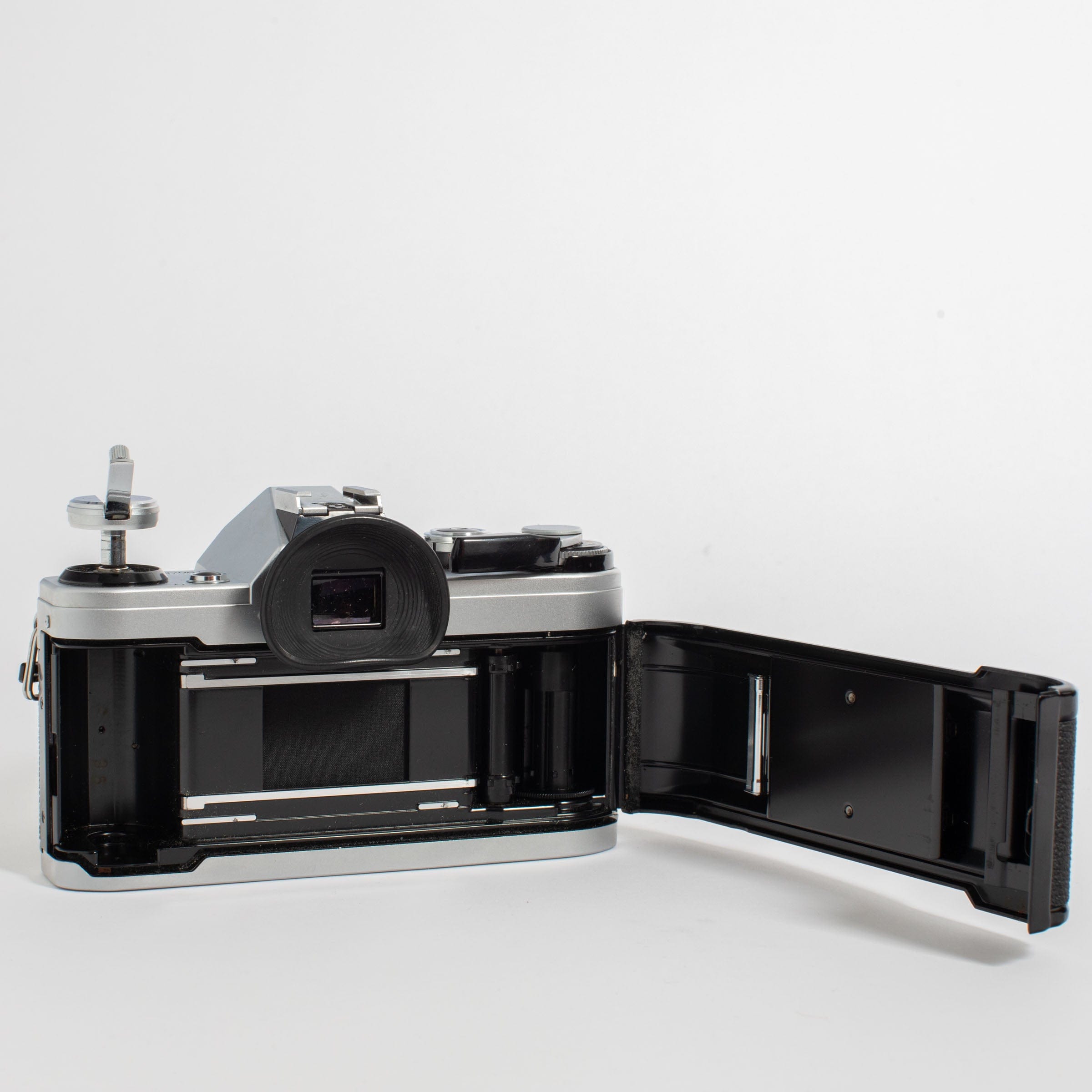 Canon AE-1 with 50mm FD f/1.8 Lens and Canon FD 100-200mm f/5.6