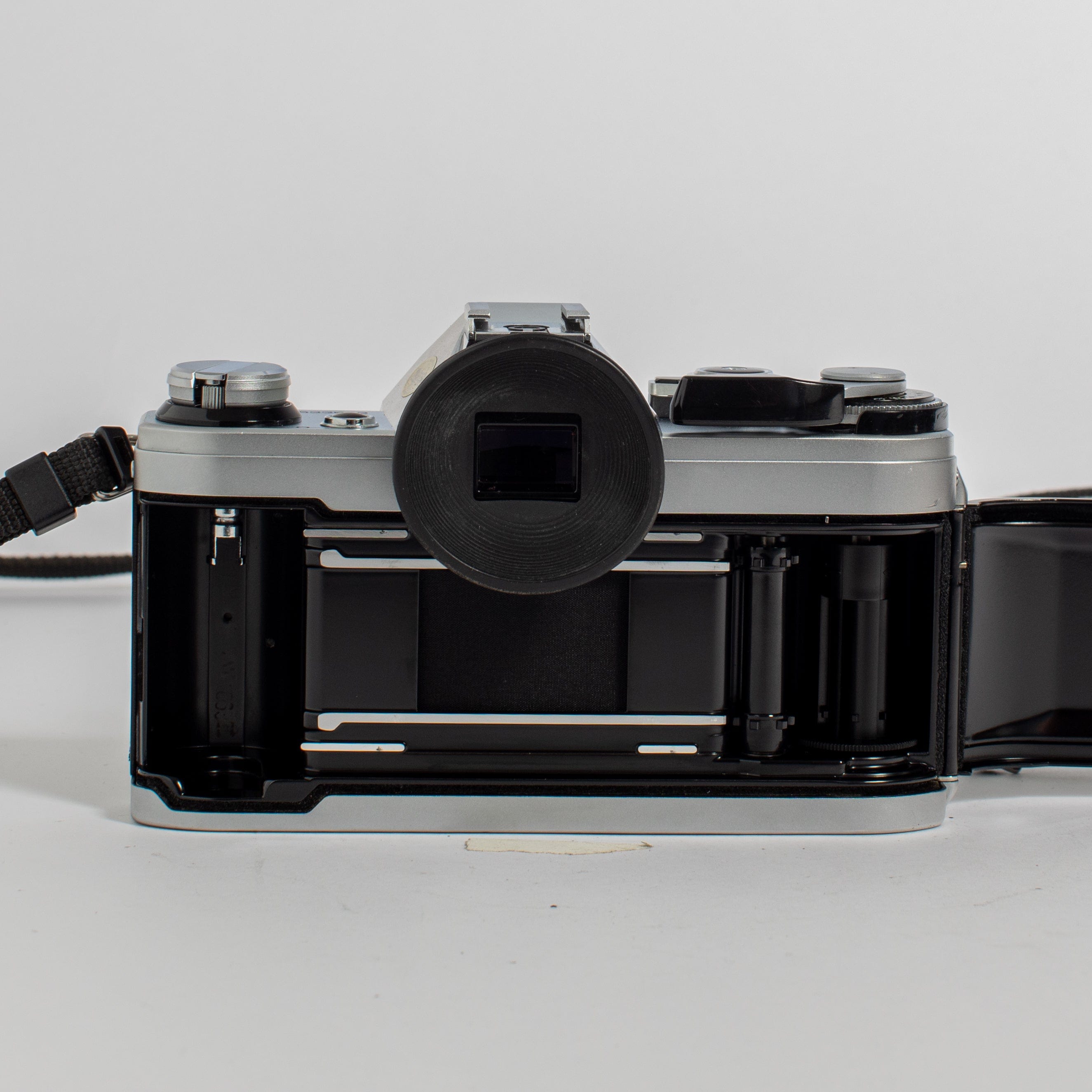Canon AE-1 w/ FD 28mm f/2.8 lens recent CLA – Film Supply Club