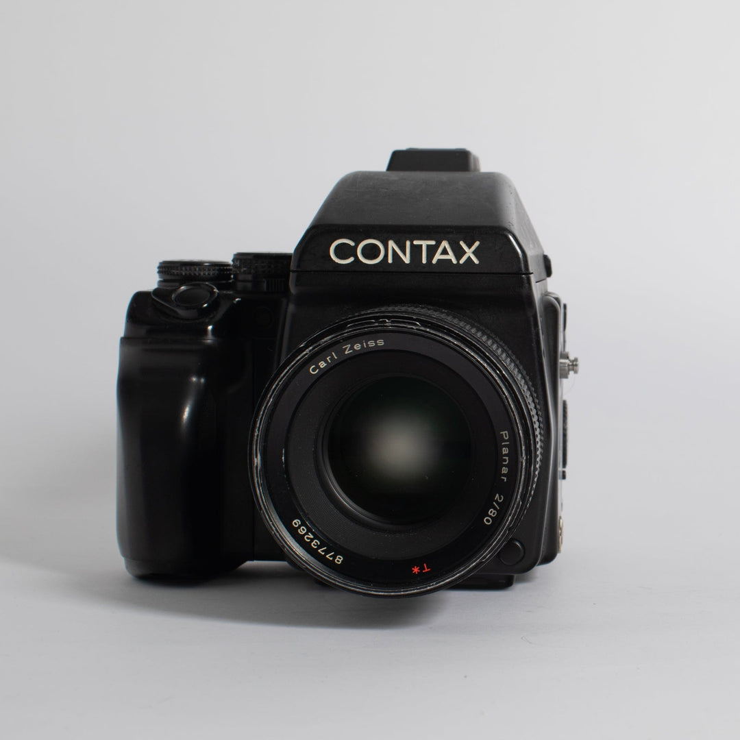 Contax 645 with 80mm Carl Zeiss Planar f/2 and Brightened View Finder