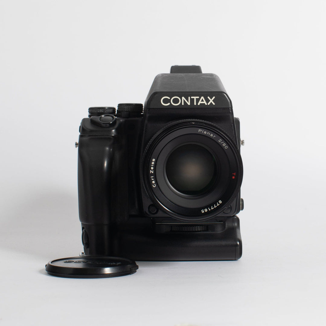 Contax 645 with 80mm Carl Zeiss Planar f/2 and Battery Power Grip