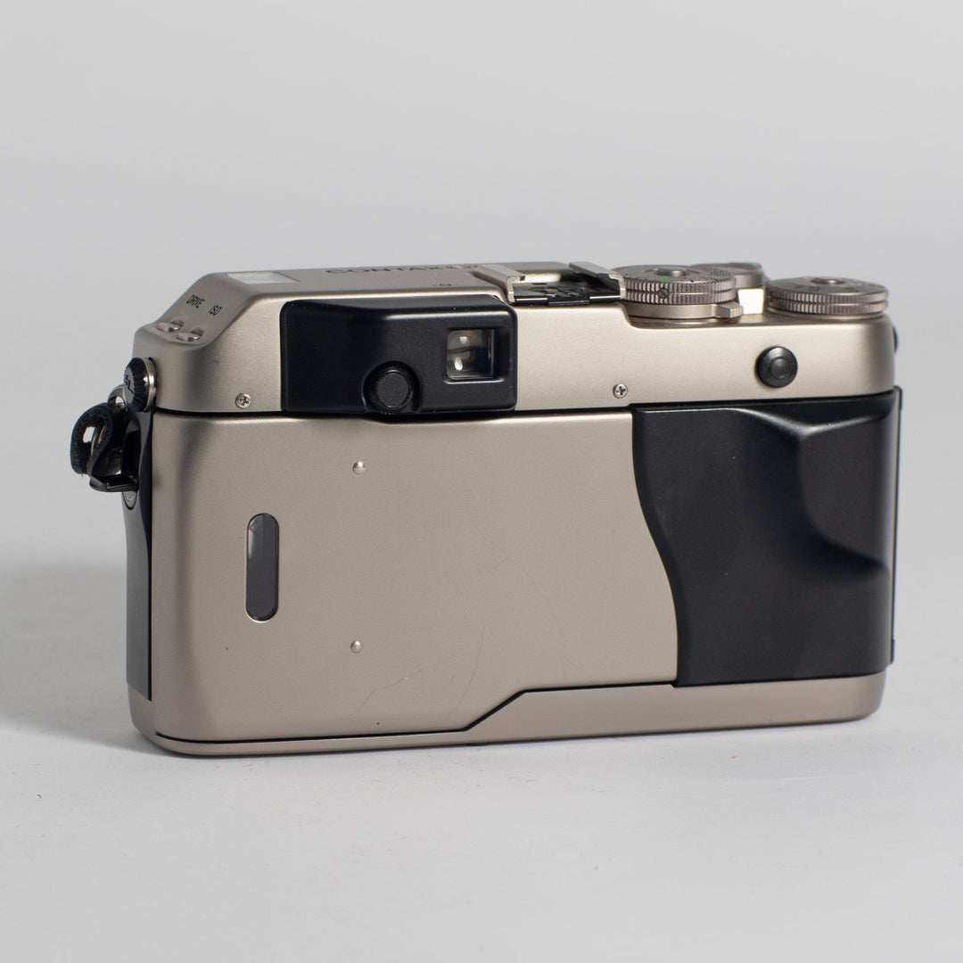 Contax G1 with Carl Zeiss 28mm with Lens Hood – Film Supply Club