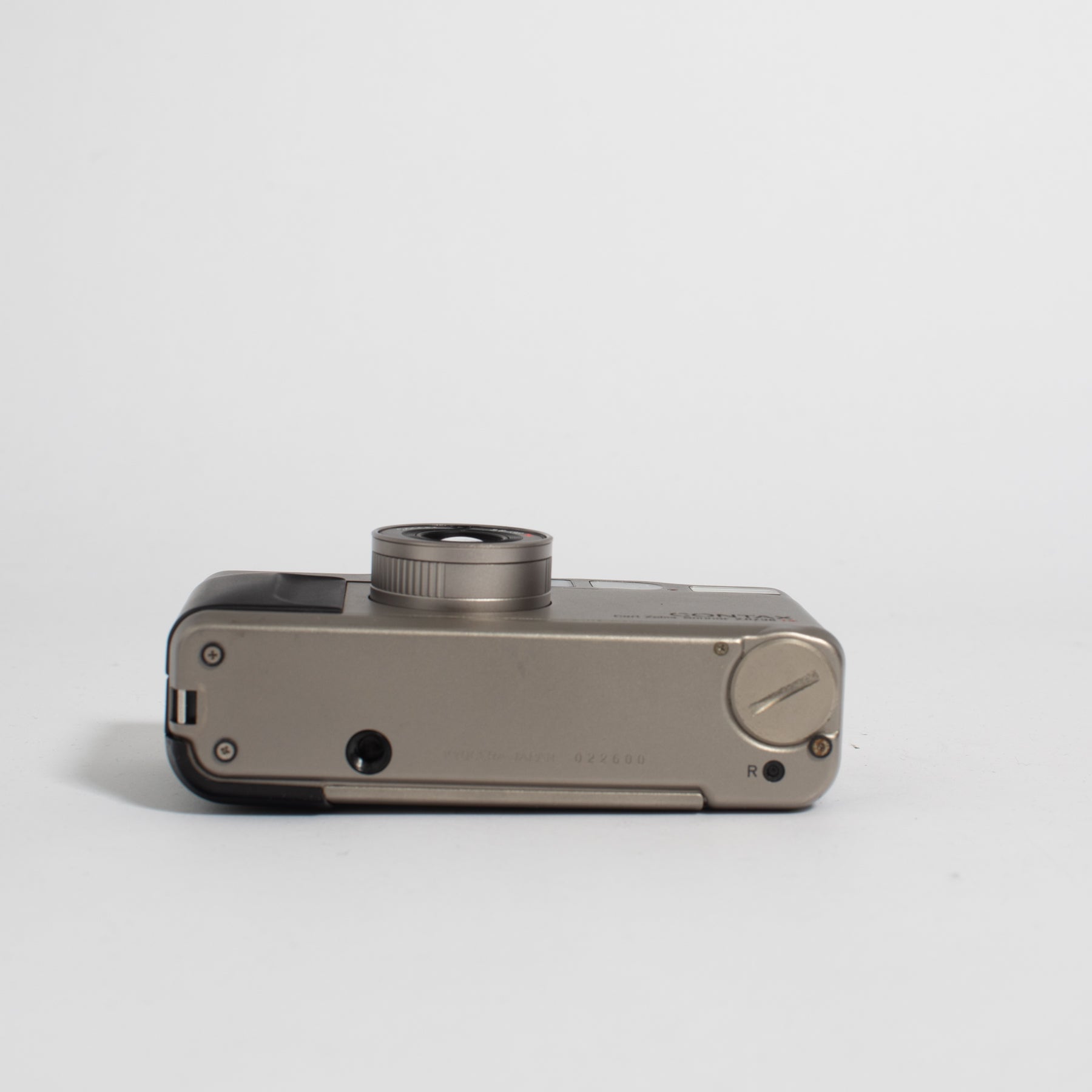 Contax T2 no. 022600 – Film Supply Club