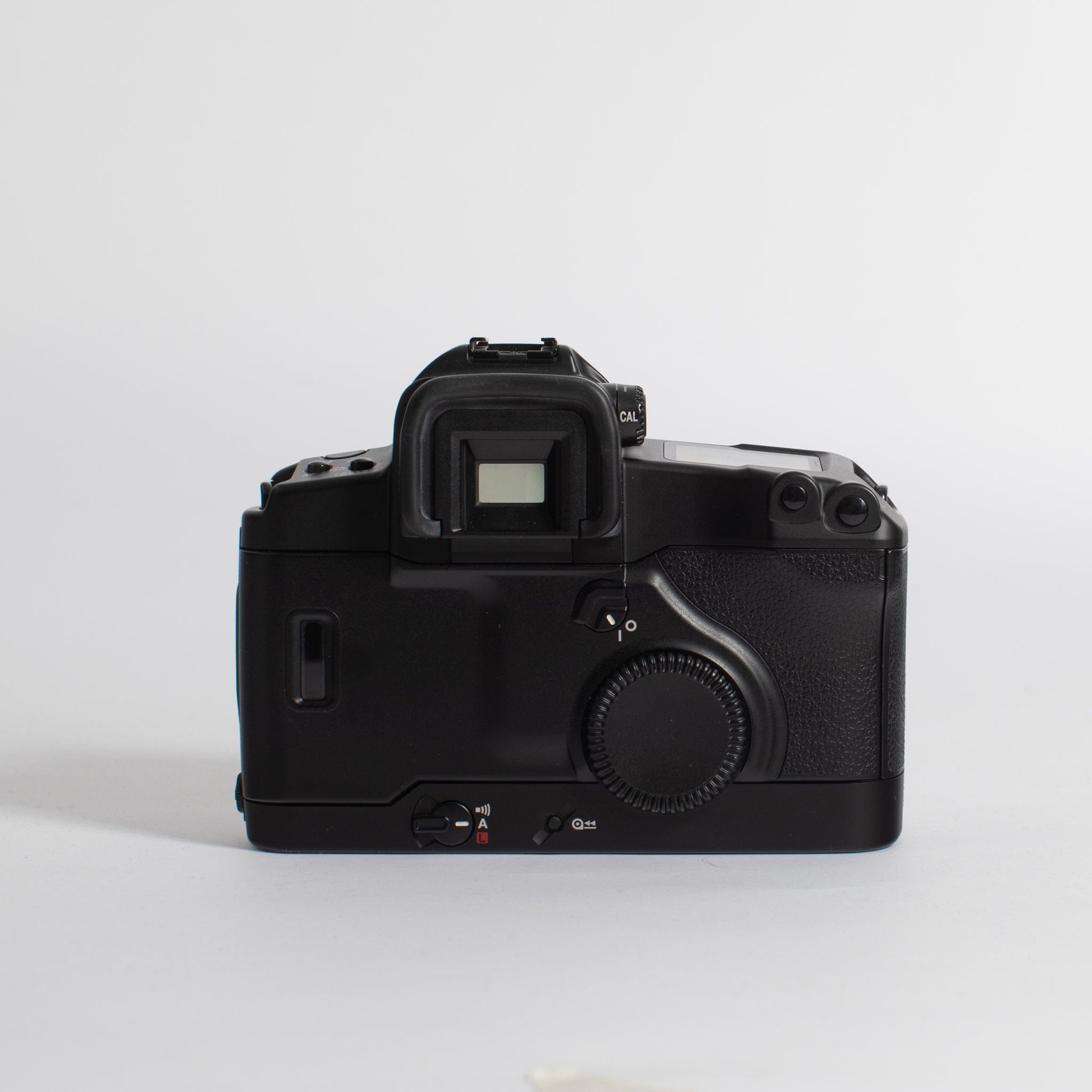 Canon EOS-3 with 40mm f2.8 Canon Pancake Lens – Film Supply Club