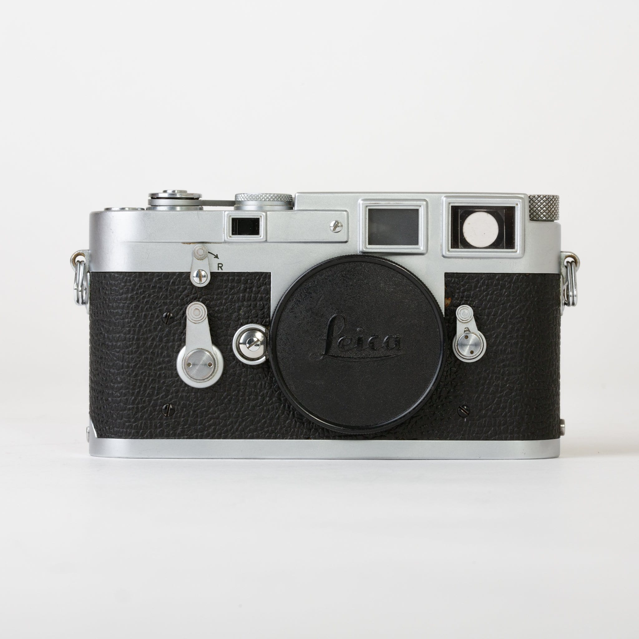 buy used leica camera