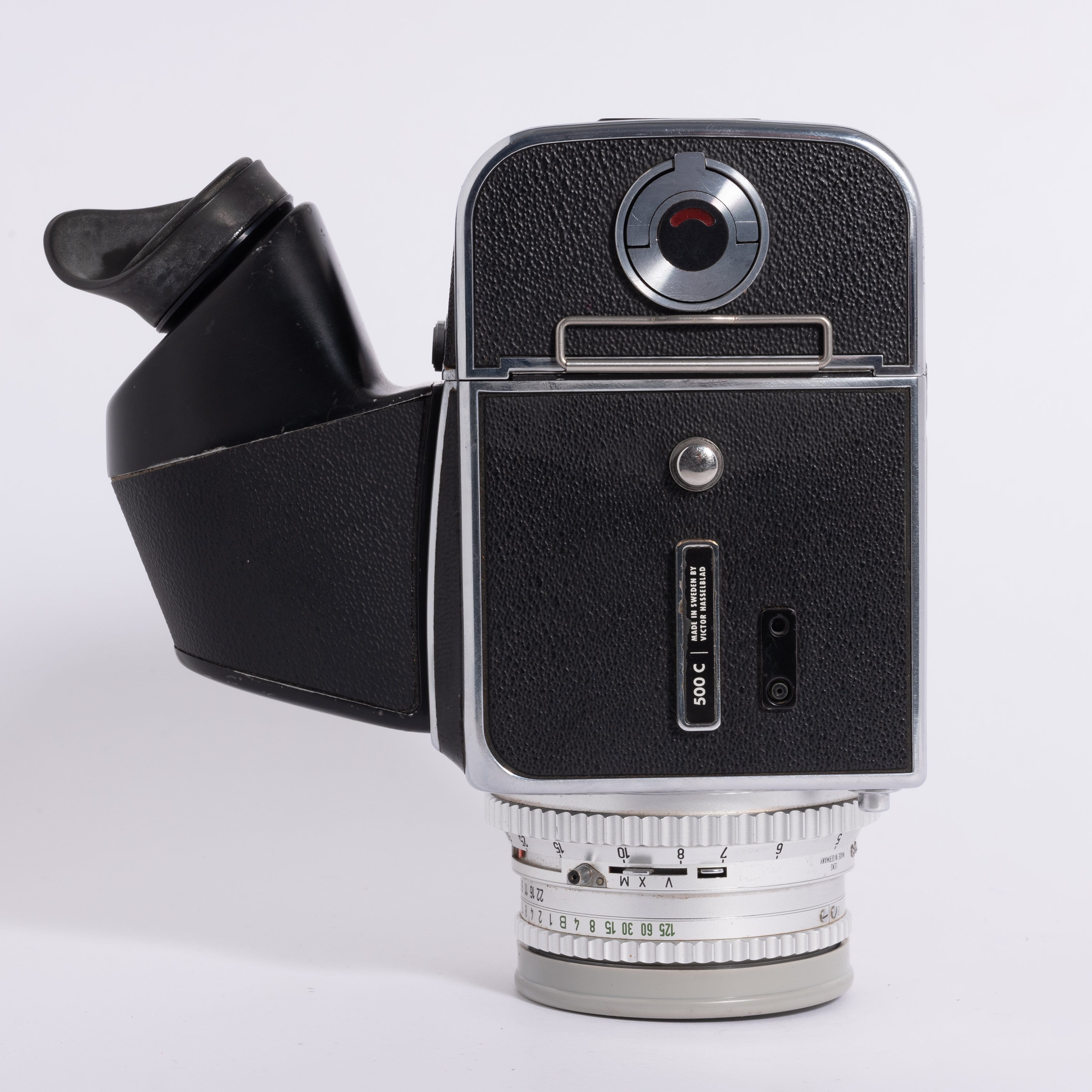 Hasselblad 500C with Zeiss Planar T* 80mm f/2.8 and Prism Finder