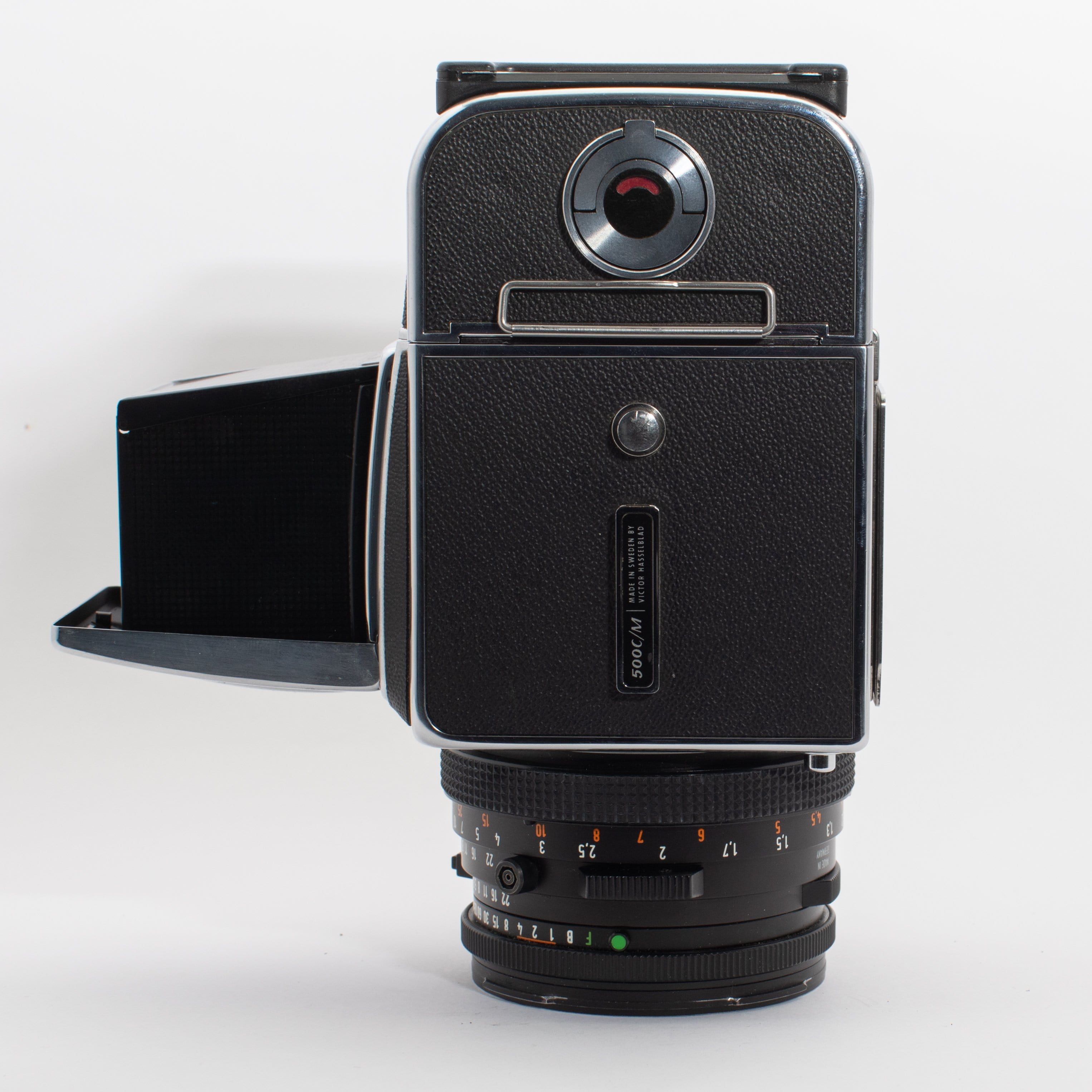 Hasselblad 500 C/M with Zeiss Planar T* 80mm f/2.8 CF Lens