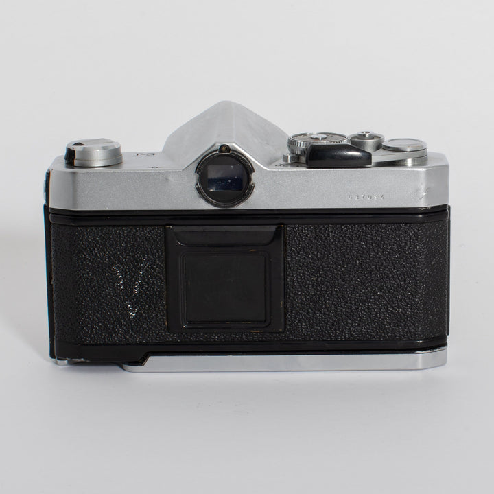 Konica Autoreflex T3 with 28mm f/3.5 Lens