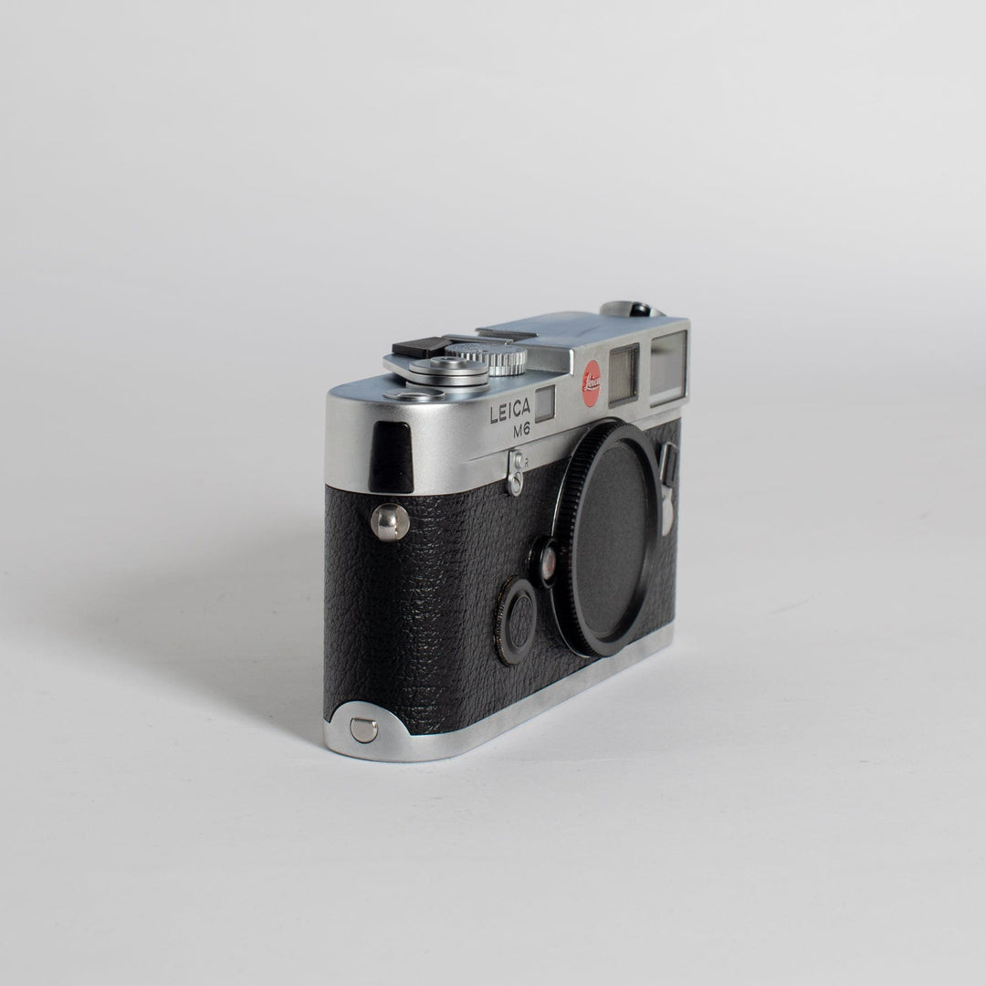 Leica M6 *Excellent* no. 2419390 (Body Only with Original Display Case)