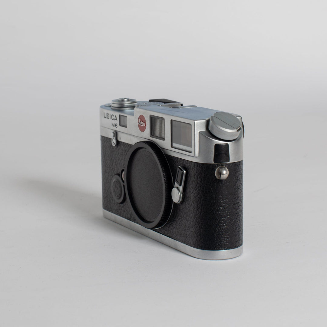 Leica M6 *Excellent* no. 2419390 (Body Only with Original Display Case)