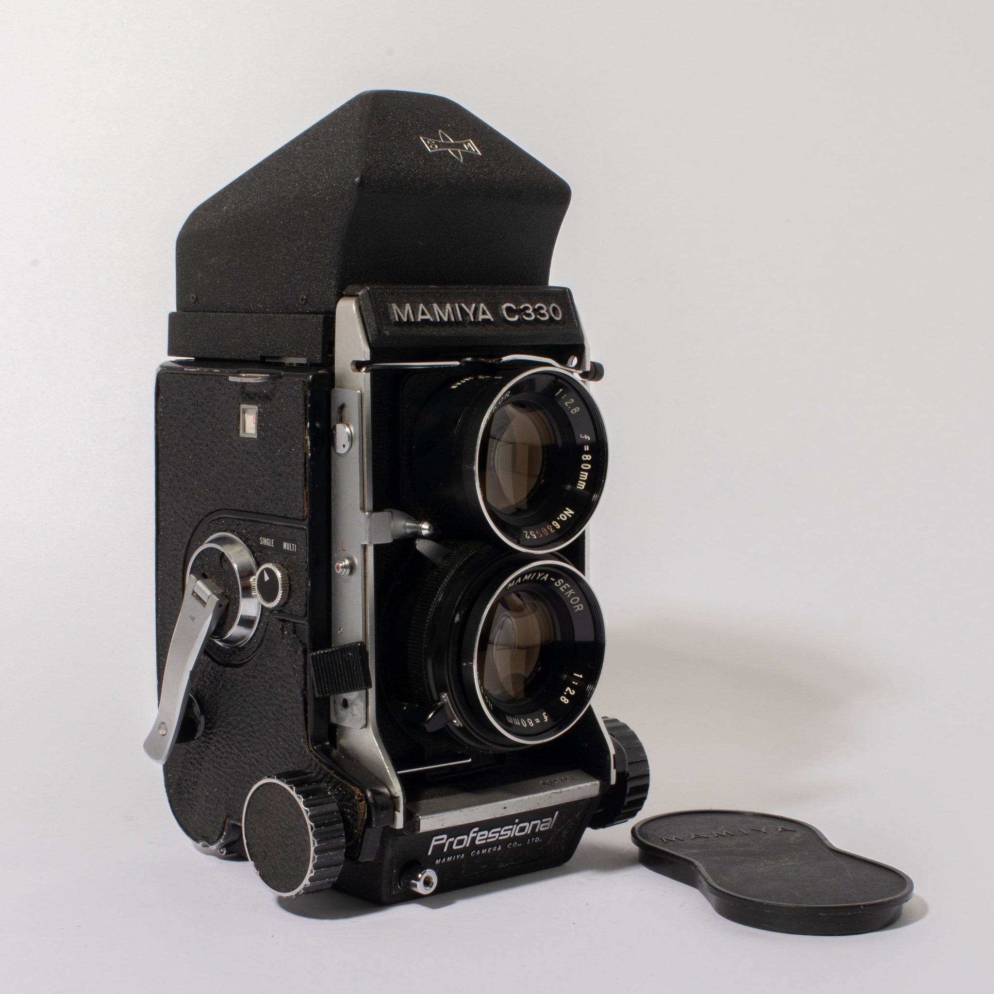 Mamiya C330 80mm f2.8 with Eye Level Prism (Premium CLA) – Film