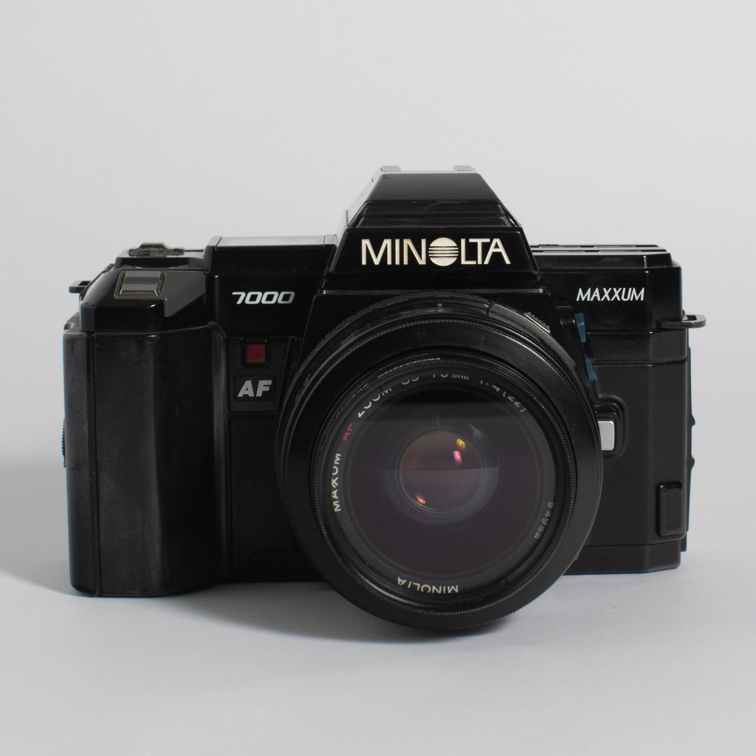 Minolta Maxxum 7000 with 35-70mm f/4 Lens